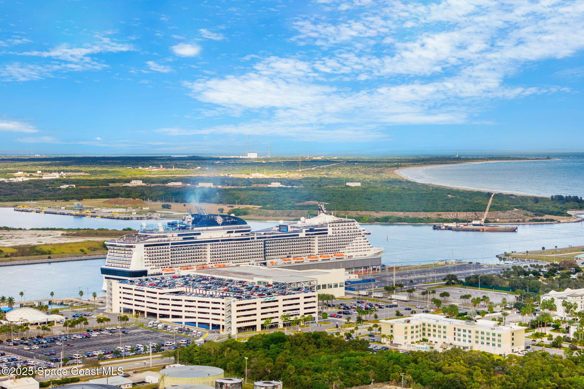 233 Seaport Boulevard T76