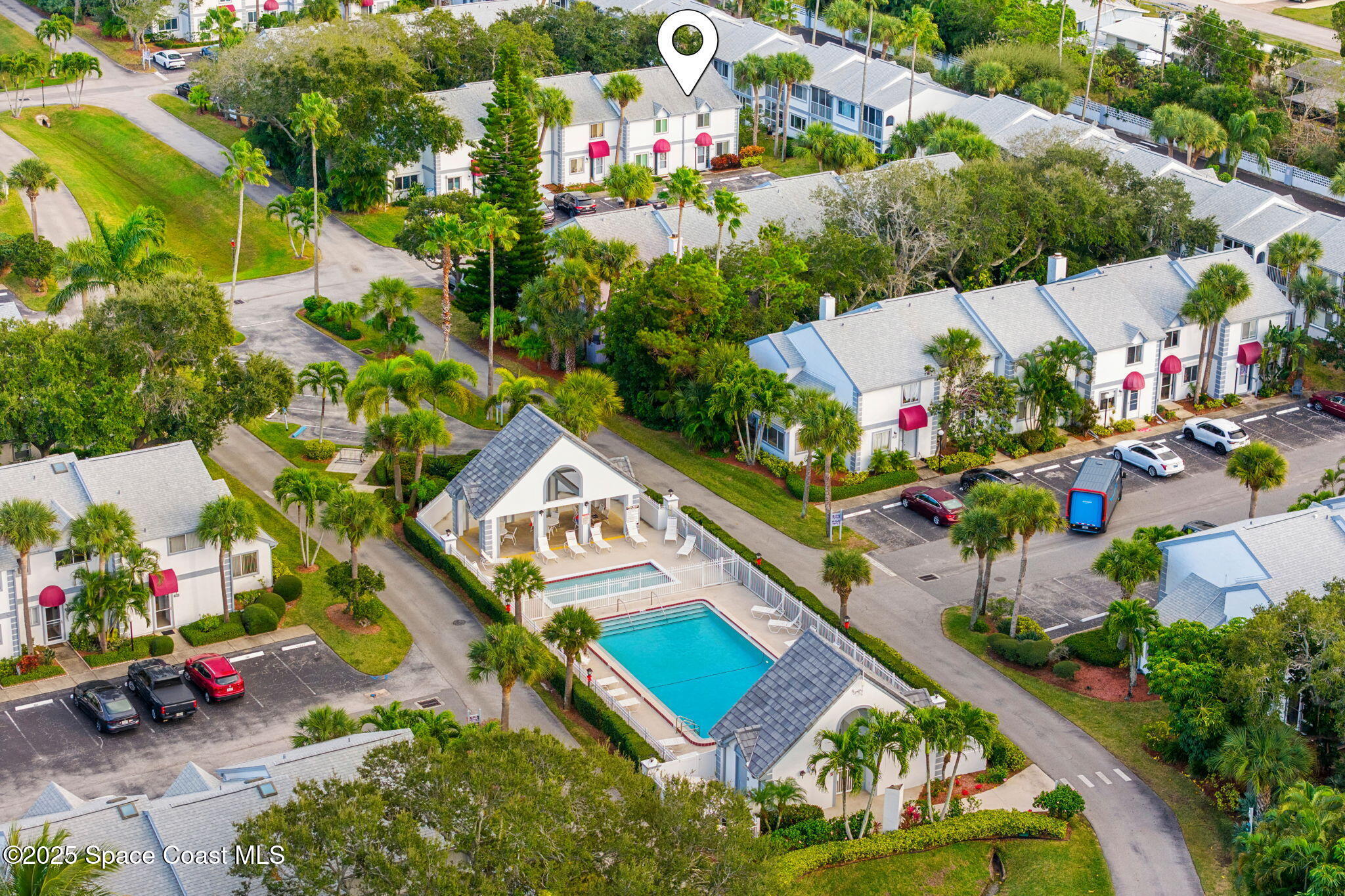 233 Seaport Boulevard T76