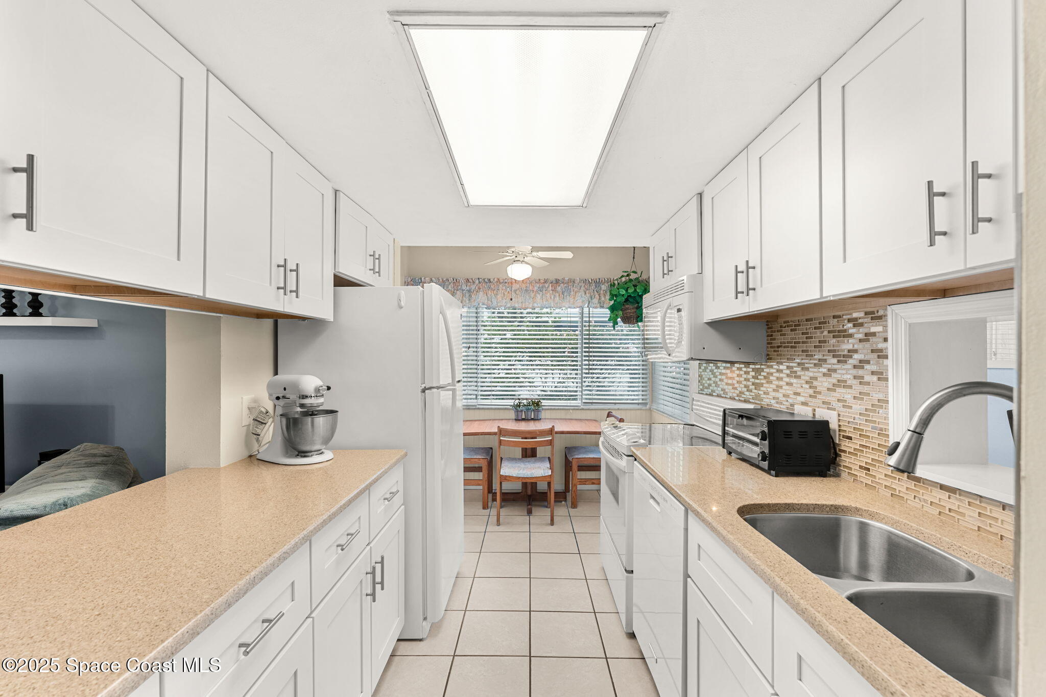 233 Seaport Boulevard T76