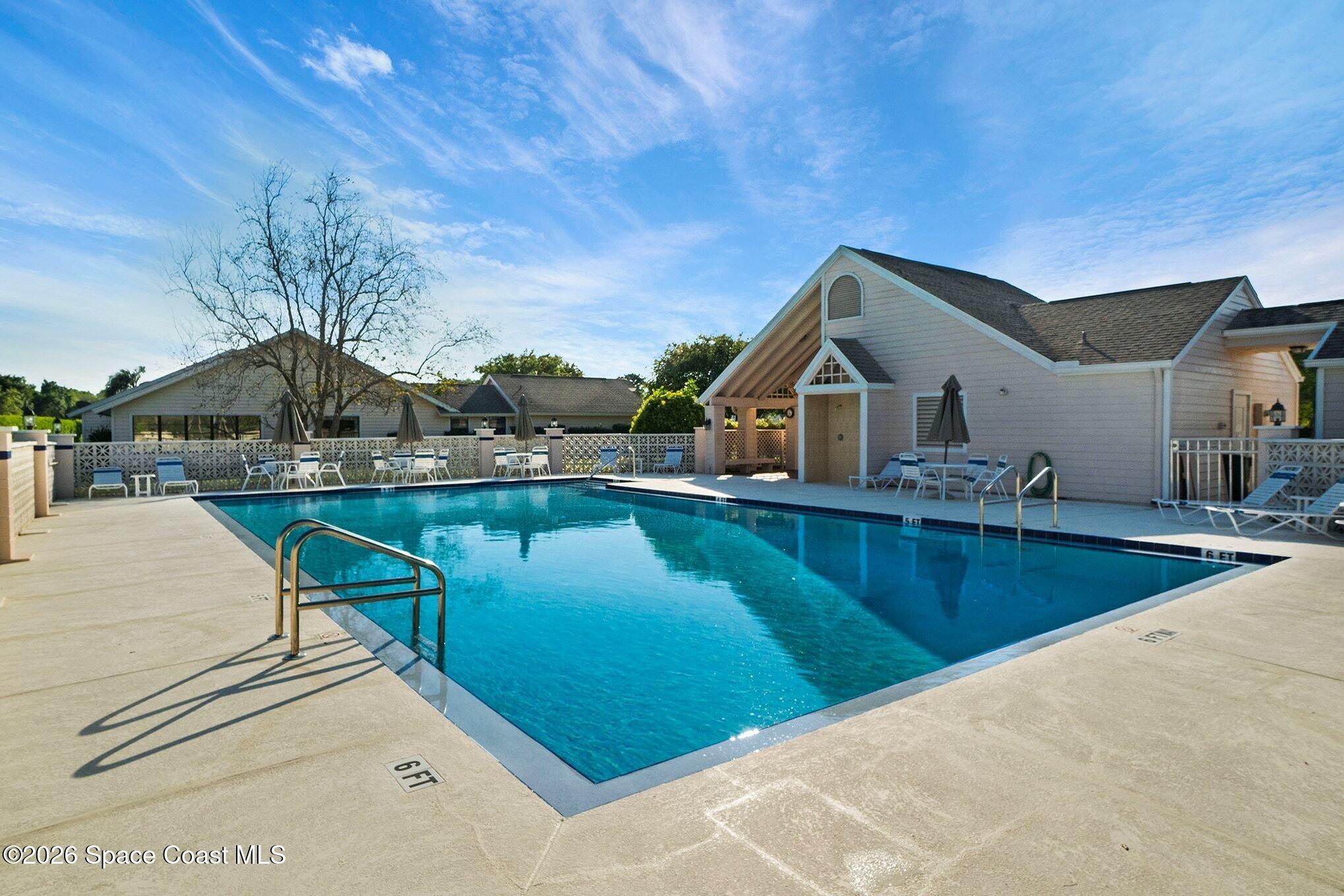 812 Ridge Lake Drive