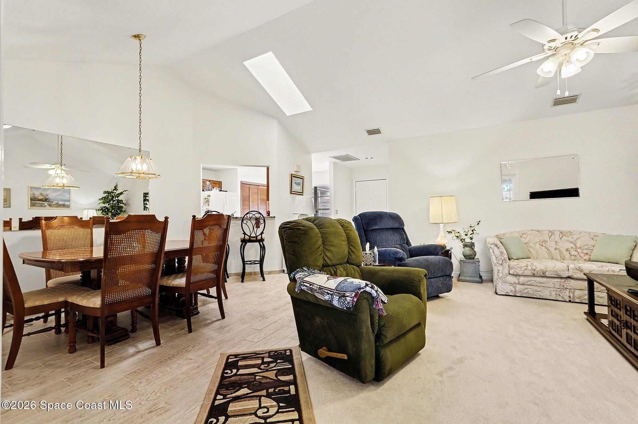 812 Ridge Lake Drive