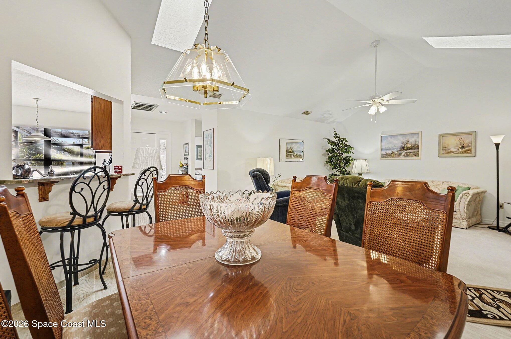 812 Ridge Lake Drive