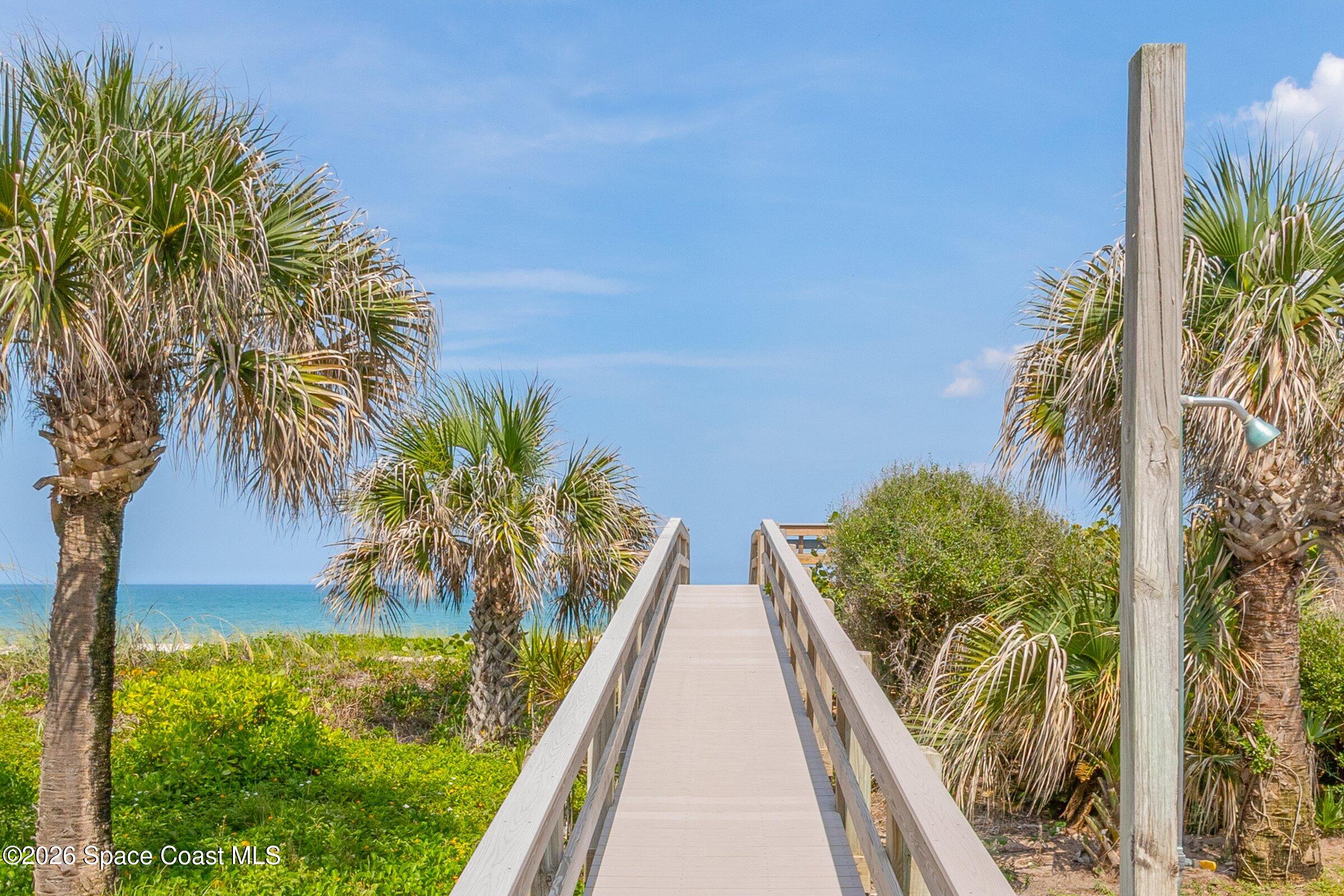 1395 Jimmy Buffett Memorial Highway 203