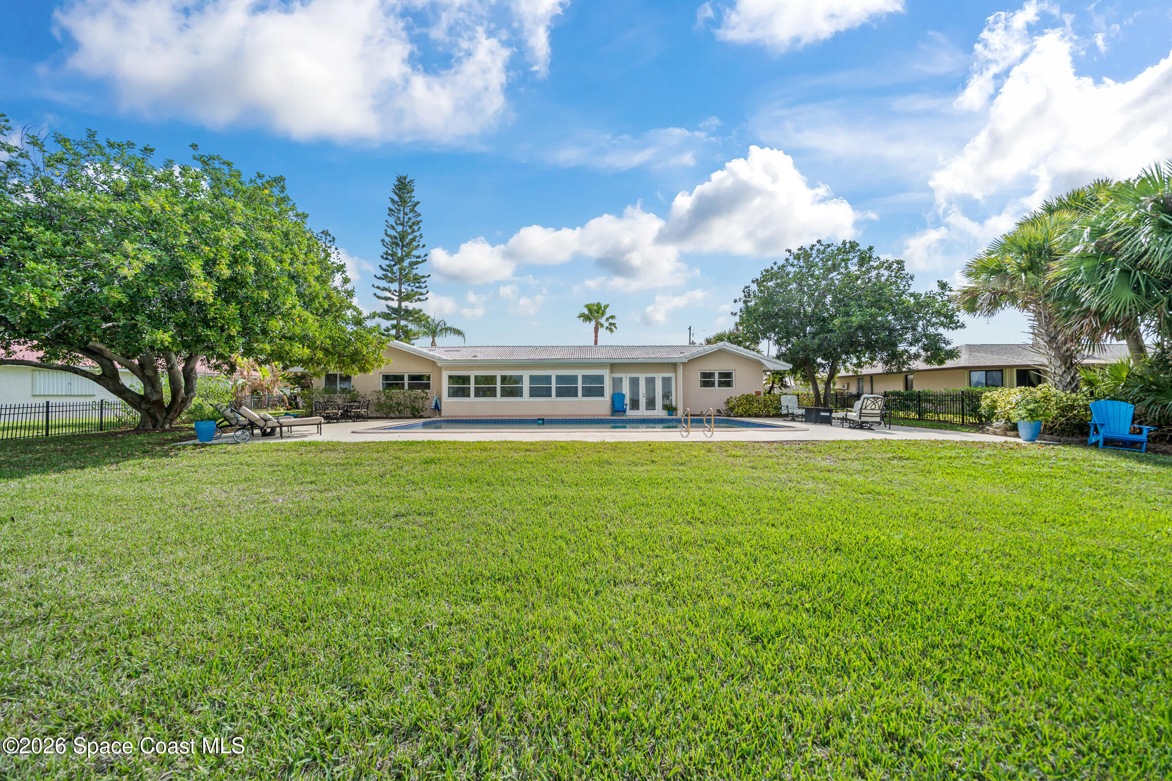 2405 Brookside Drive