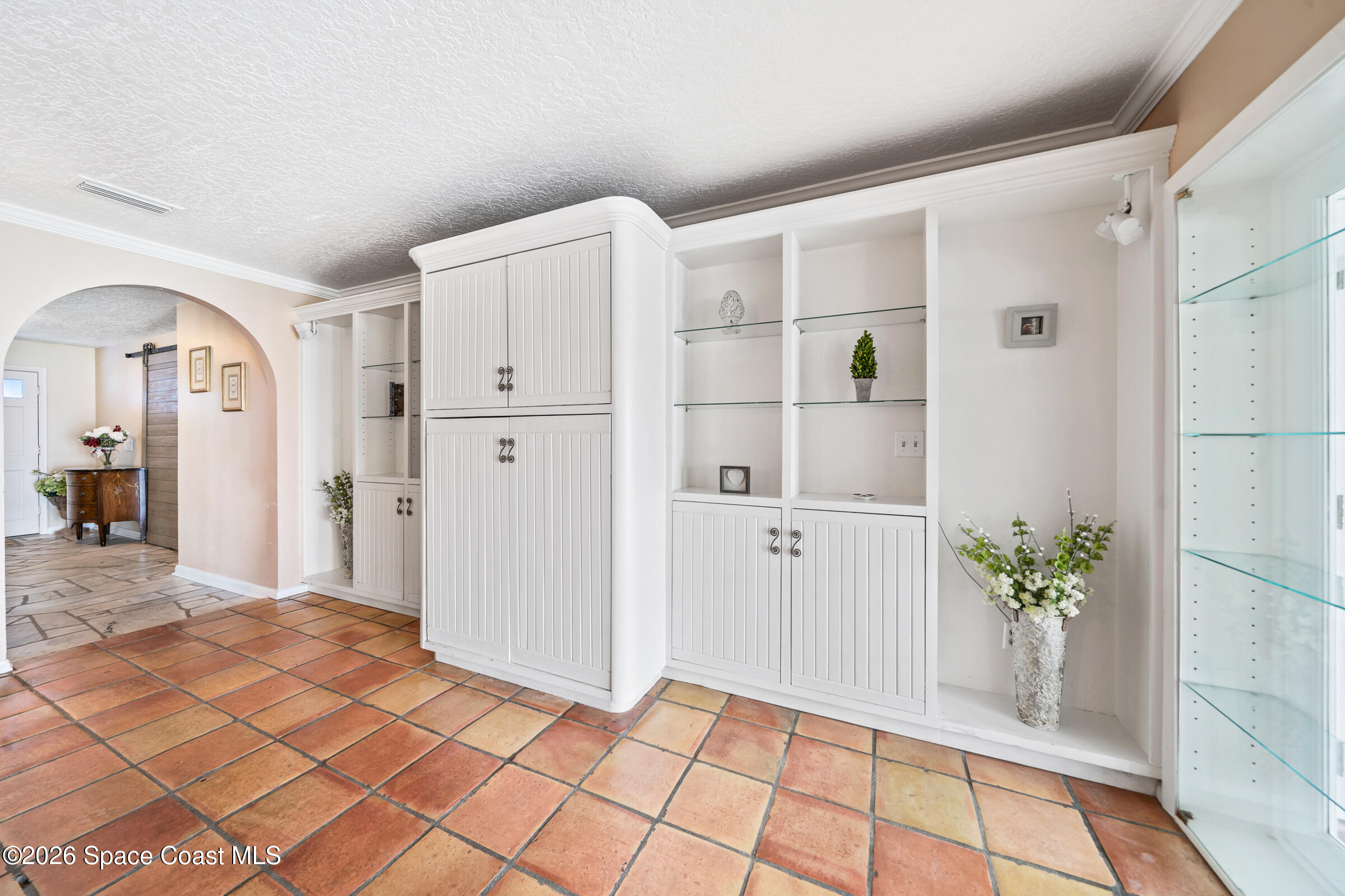 2405 Brookside Drive