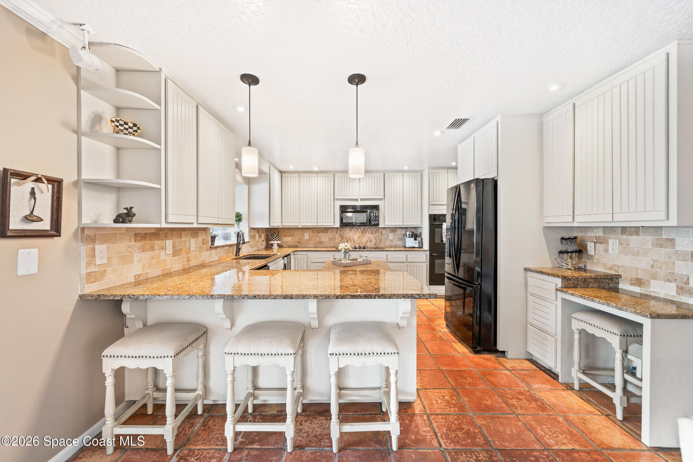 2405 Brookside Drive