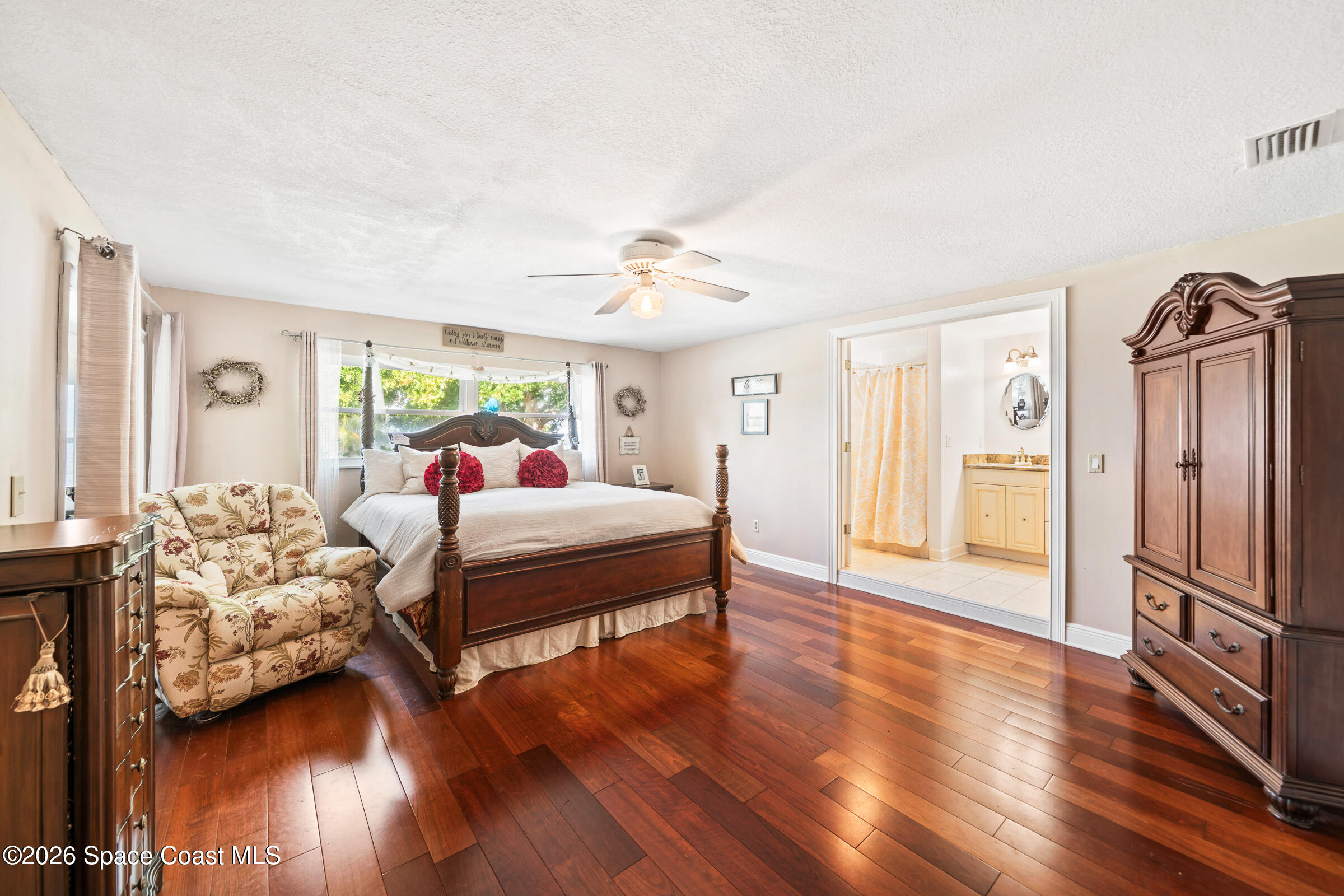 2405 Brookside Drive
