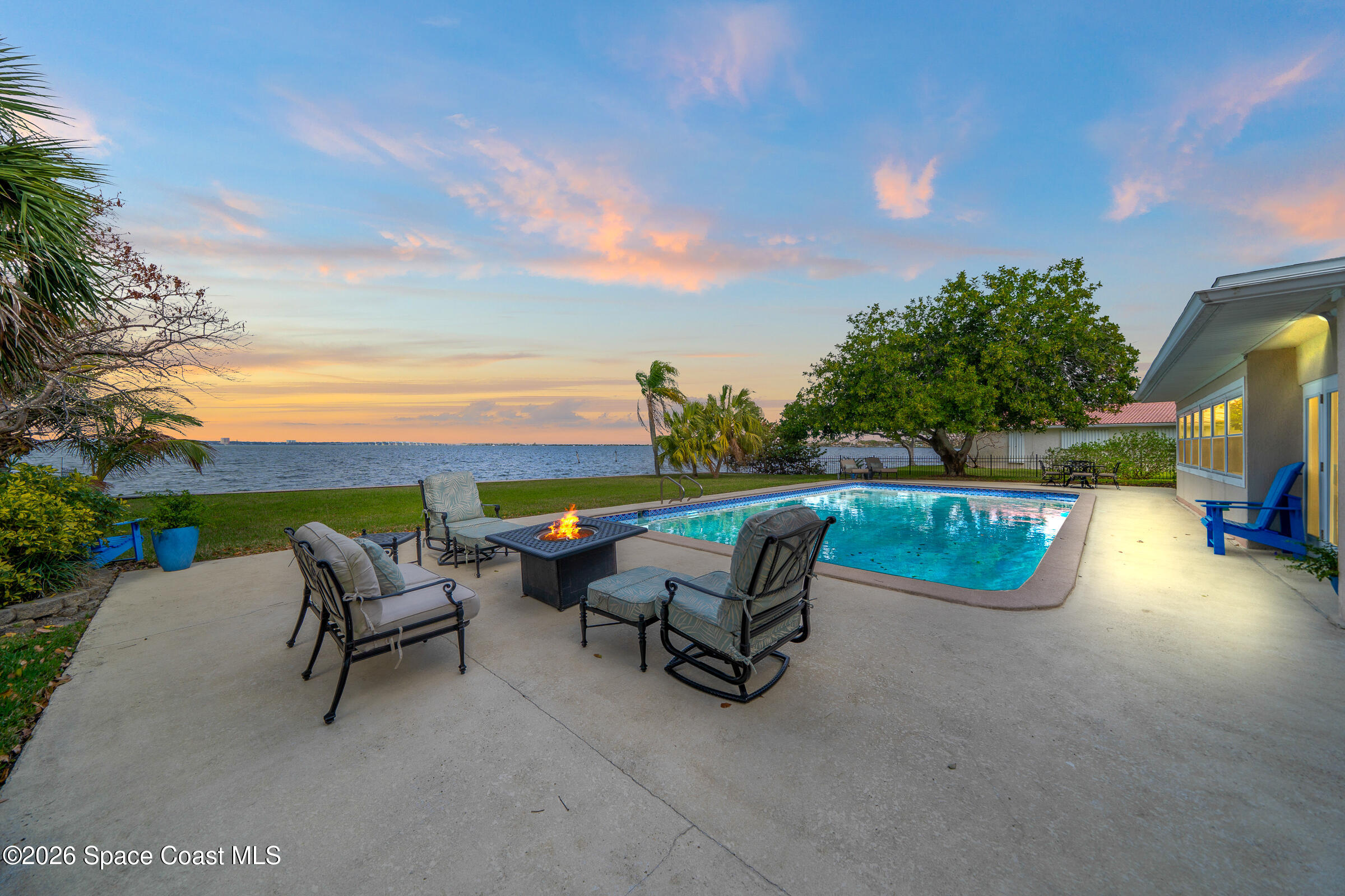 2405 Brookside Drive