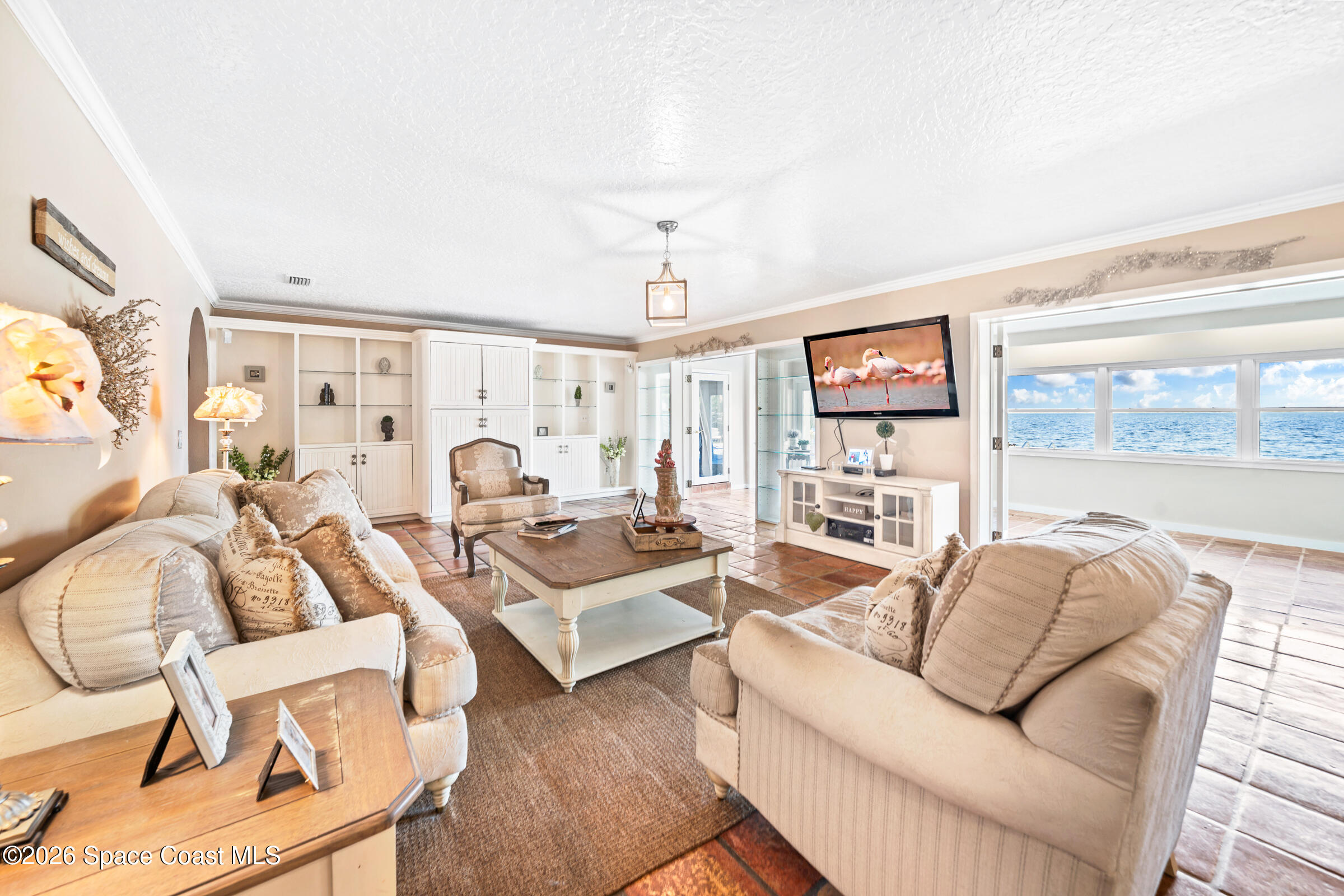 2405 Brookside Drive