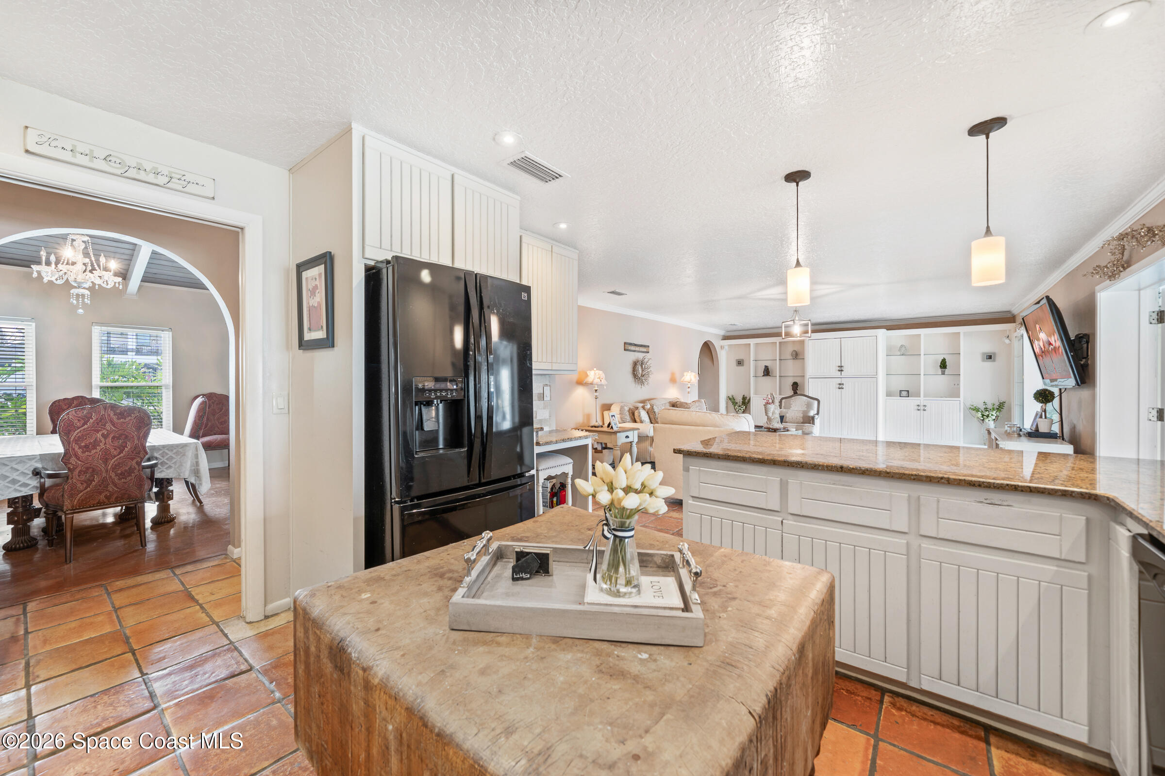 2405 Brookside Drive