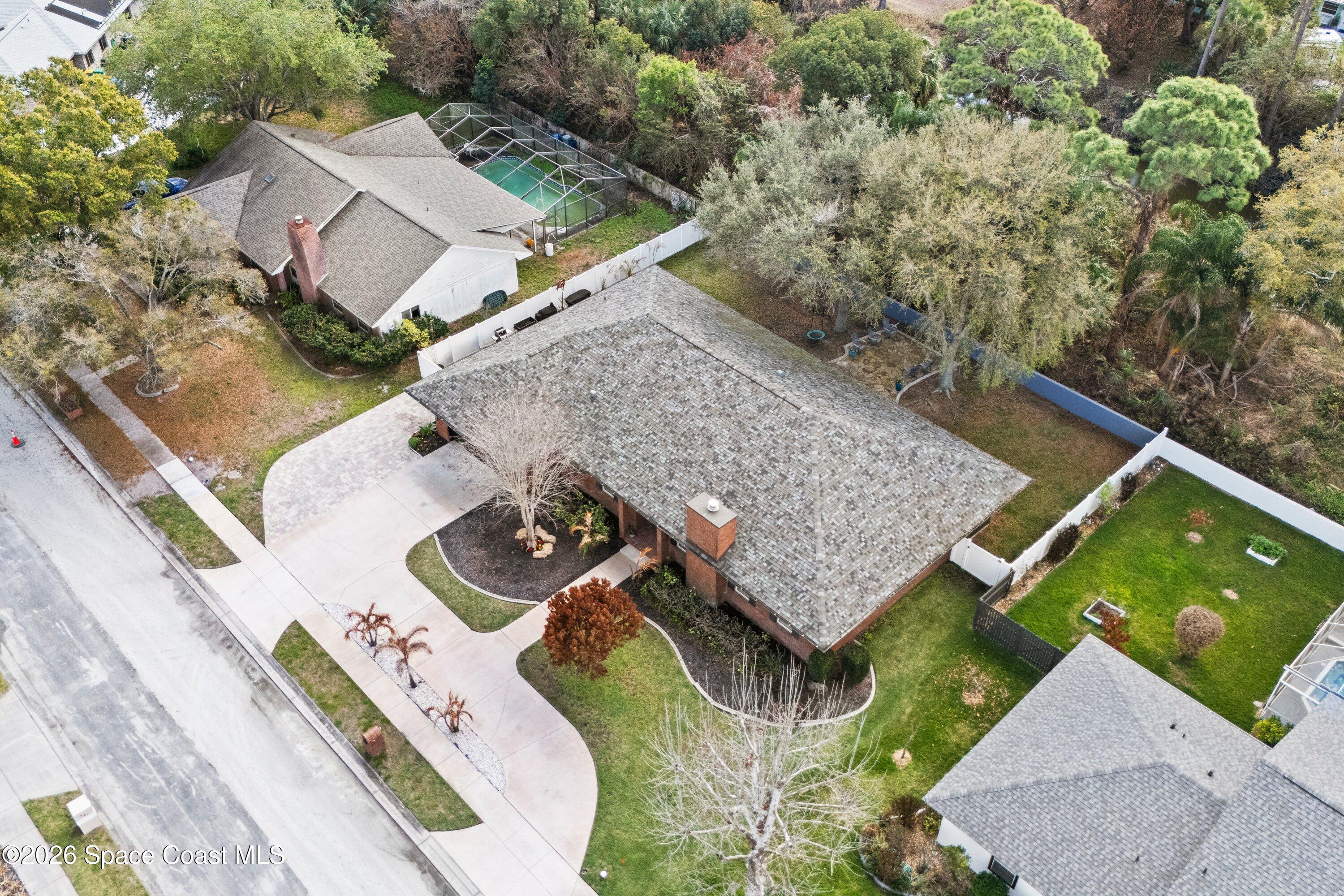 572 Lake Ashley Circle