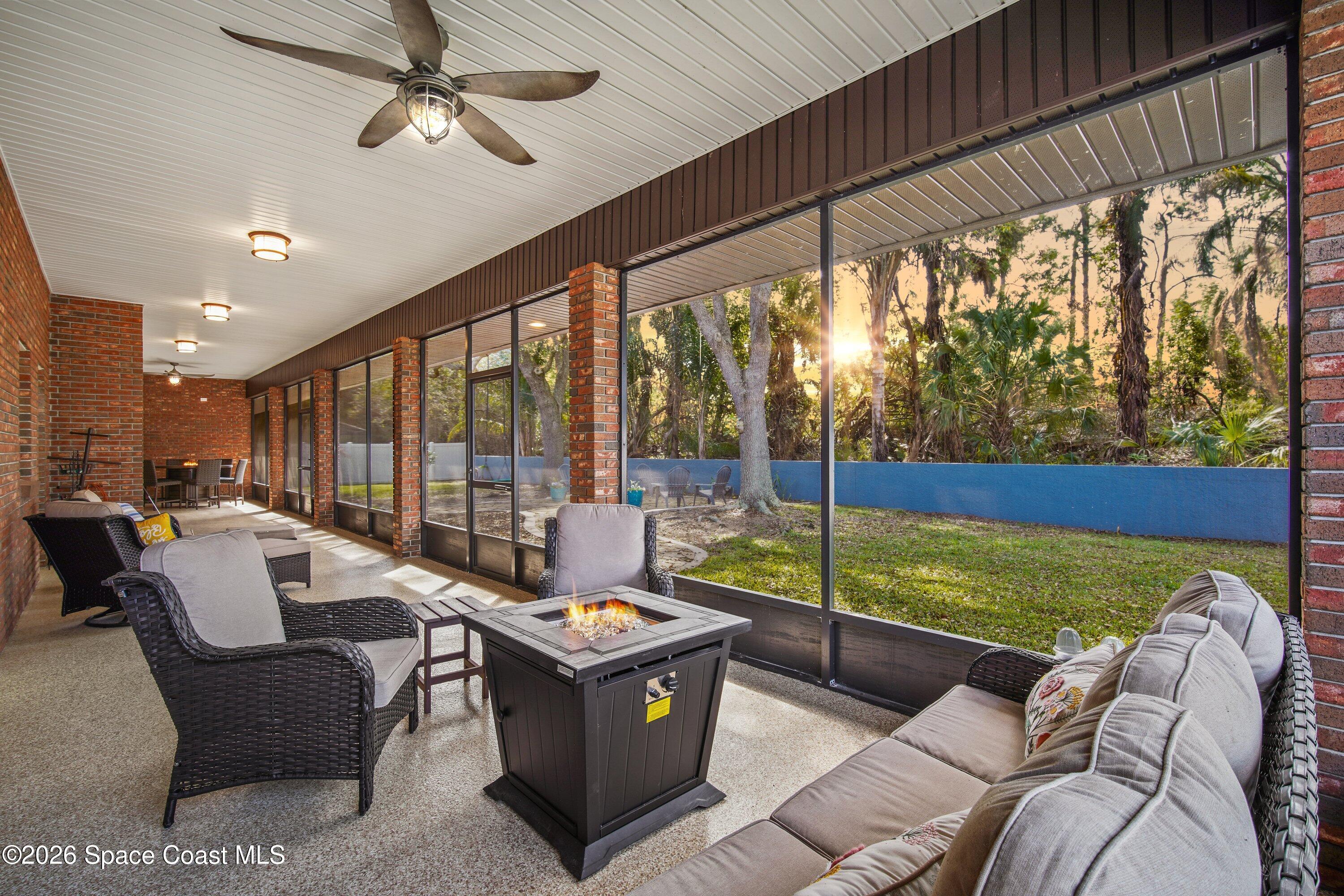 572 Lake Ashley Circle