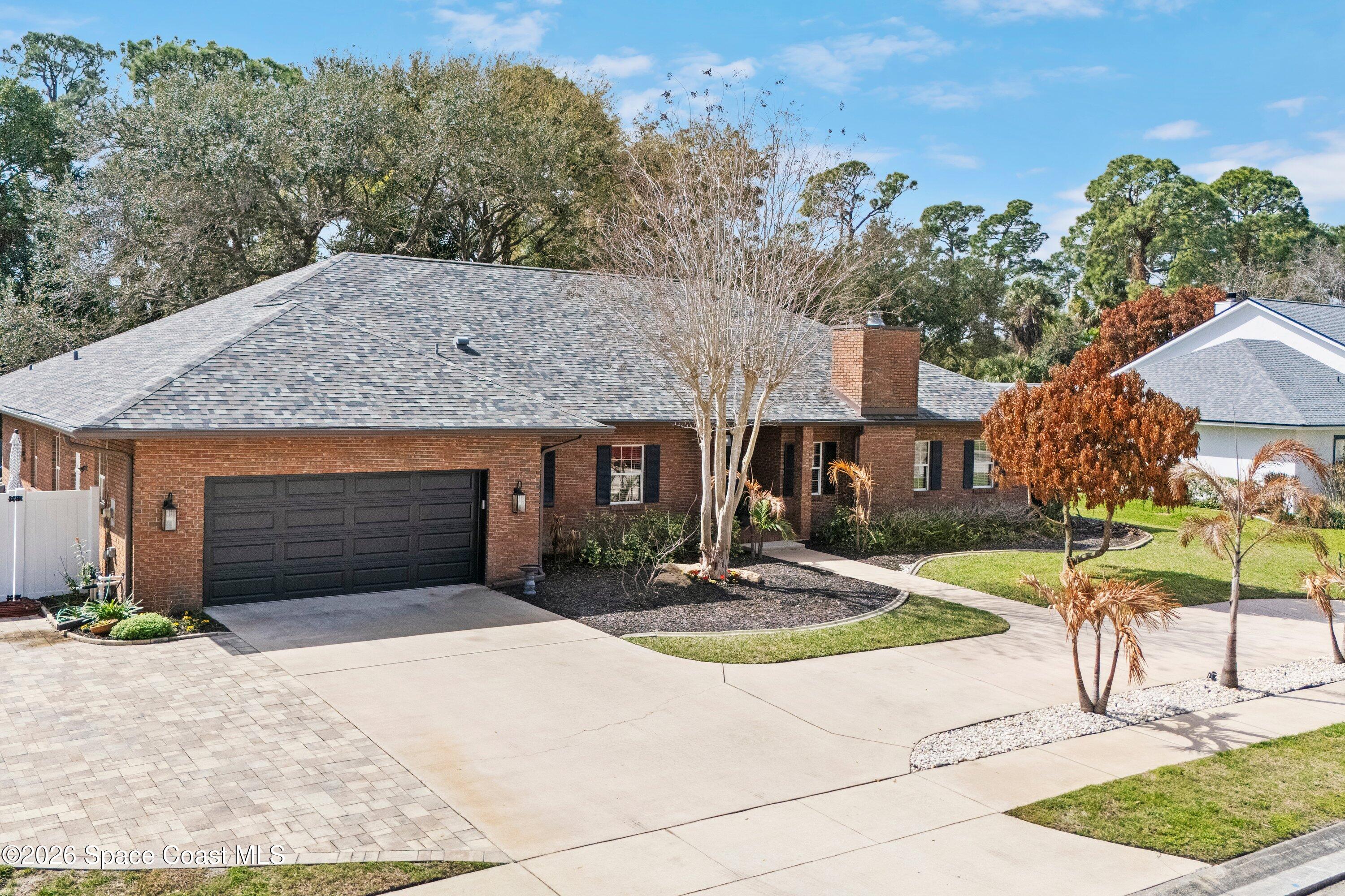 572 Lake Ashley Circle
