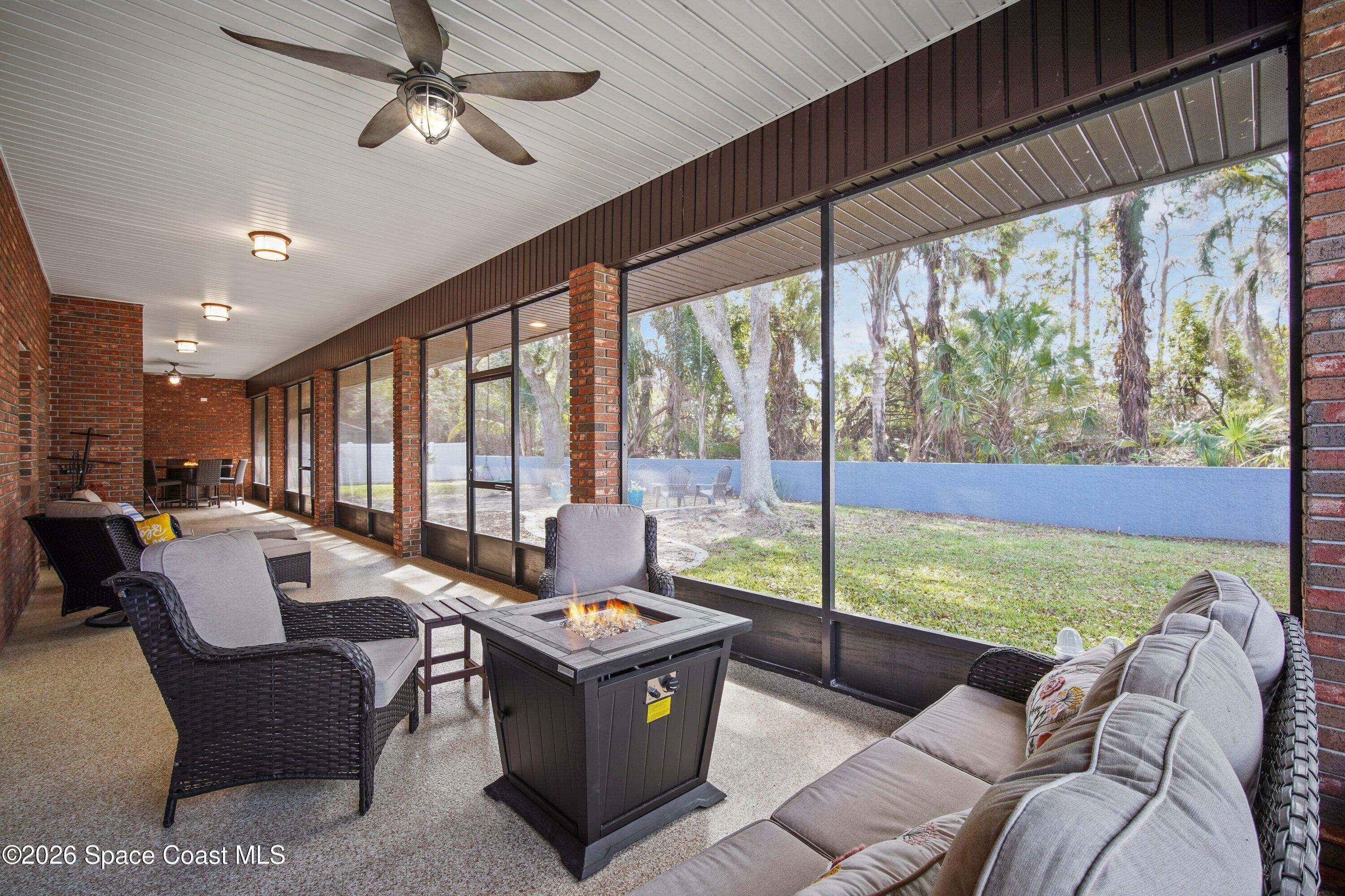 572 Lake Ashley Circle