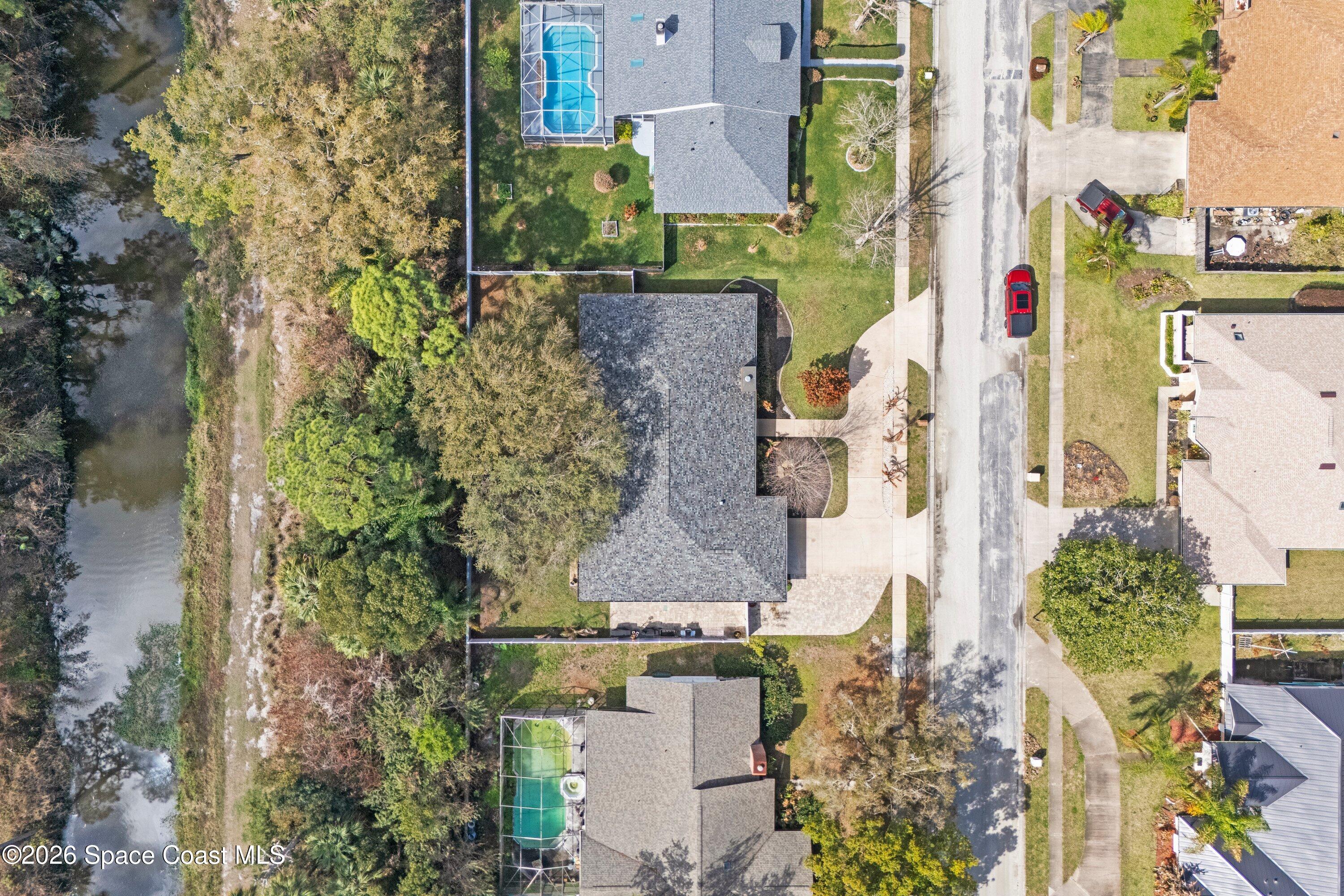 572 Lake Ashley Circle