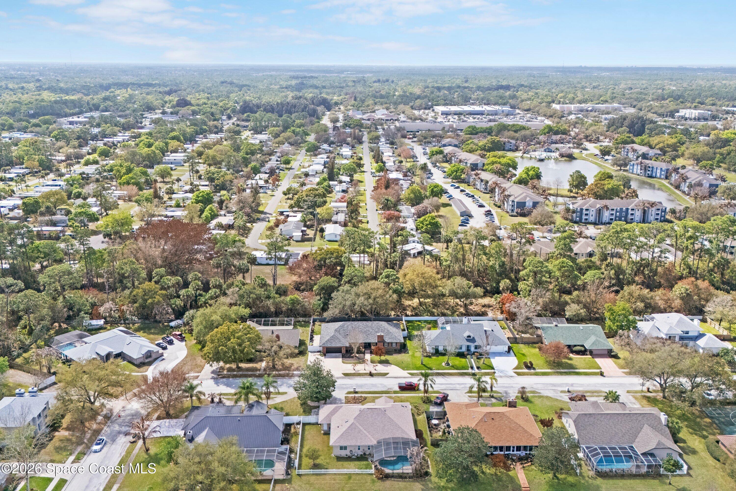 572 Lake Ashley Circle