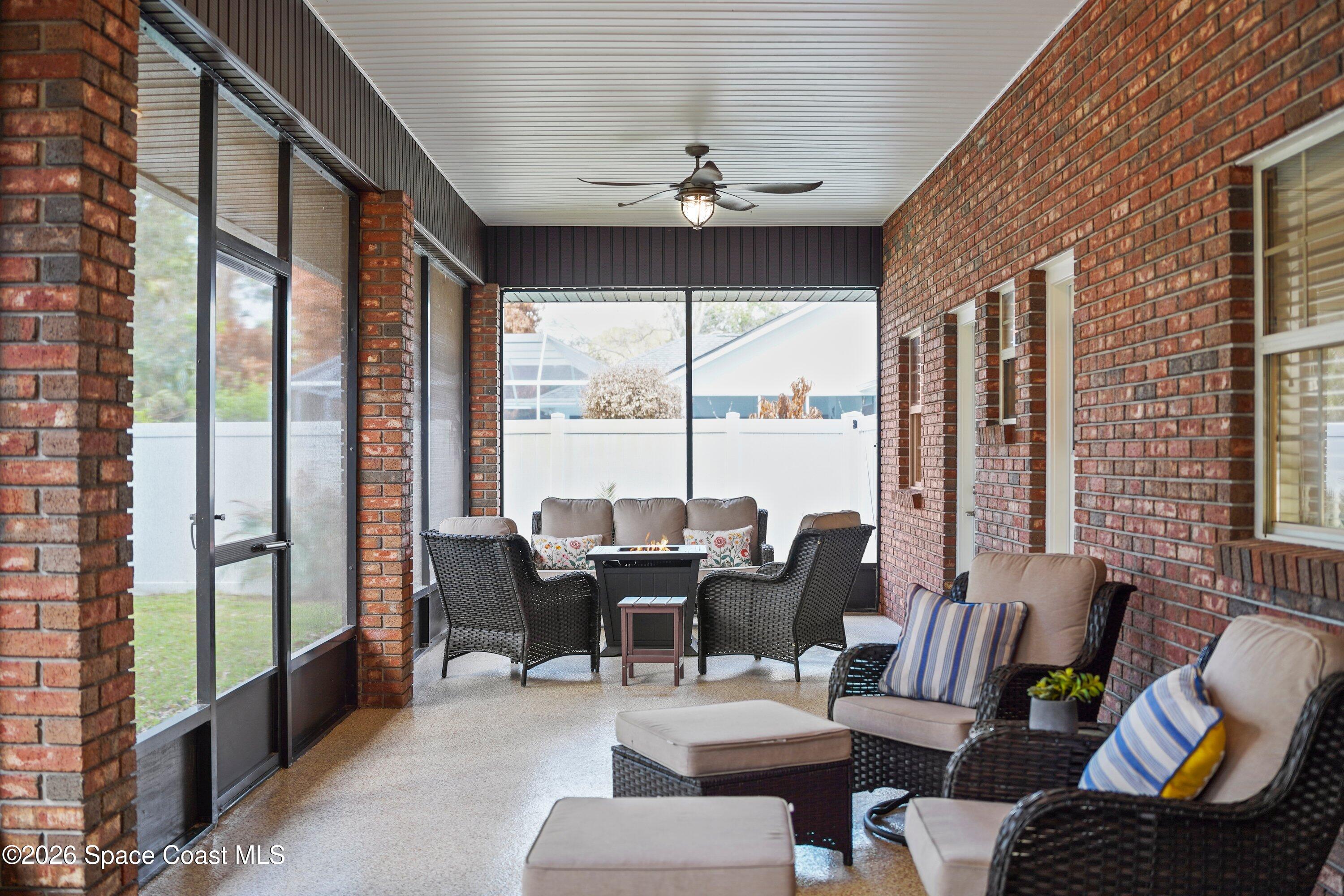 572 Lake Ashley Circle
