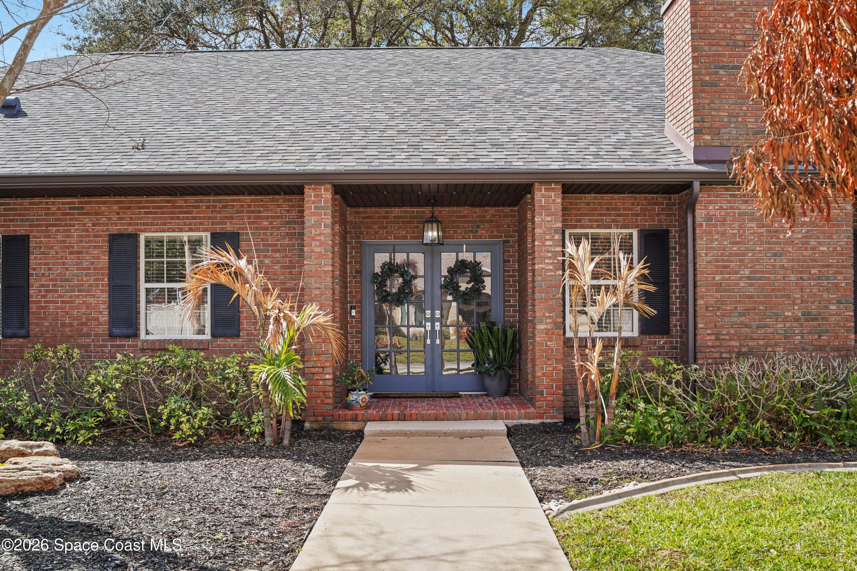 572 Lake Ashley Circle