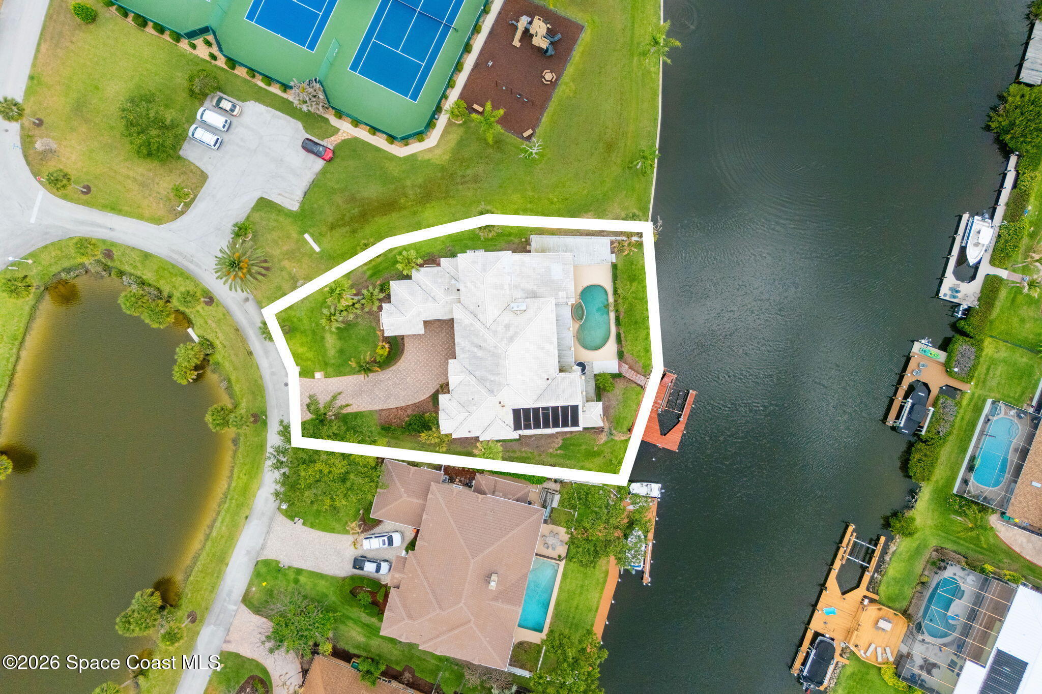 755 Loggerhead Island Way