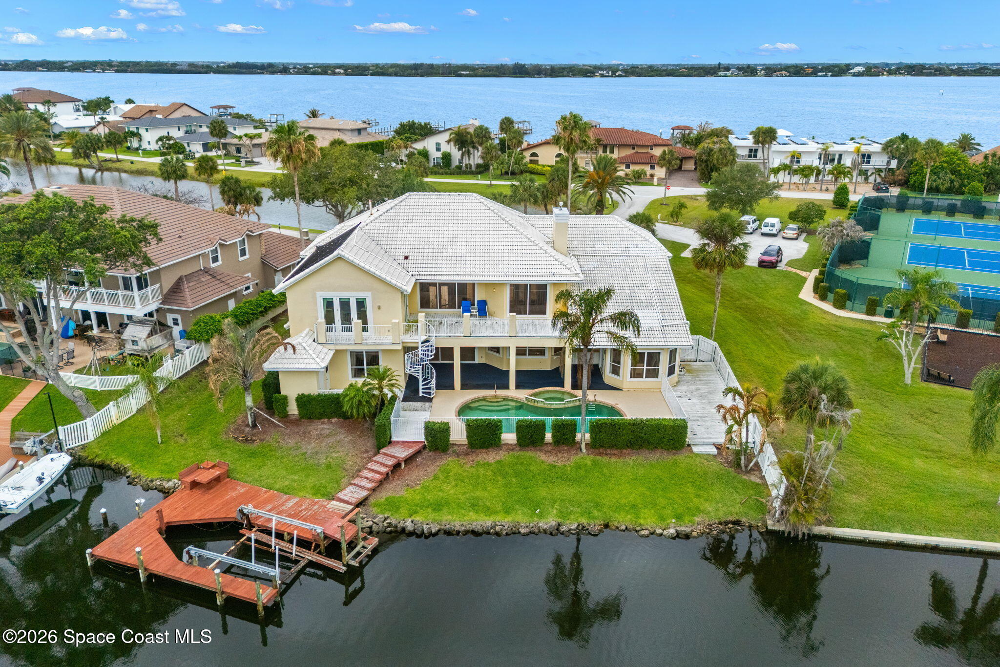 755 Loggerhead Island Way