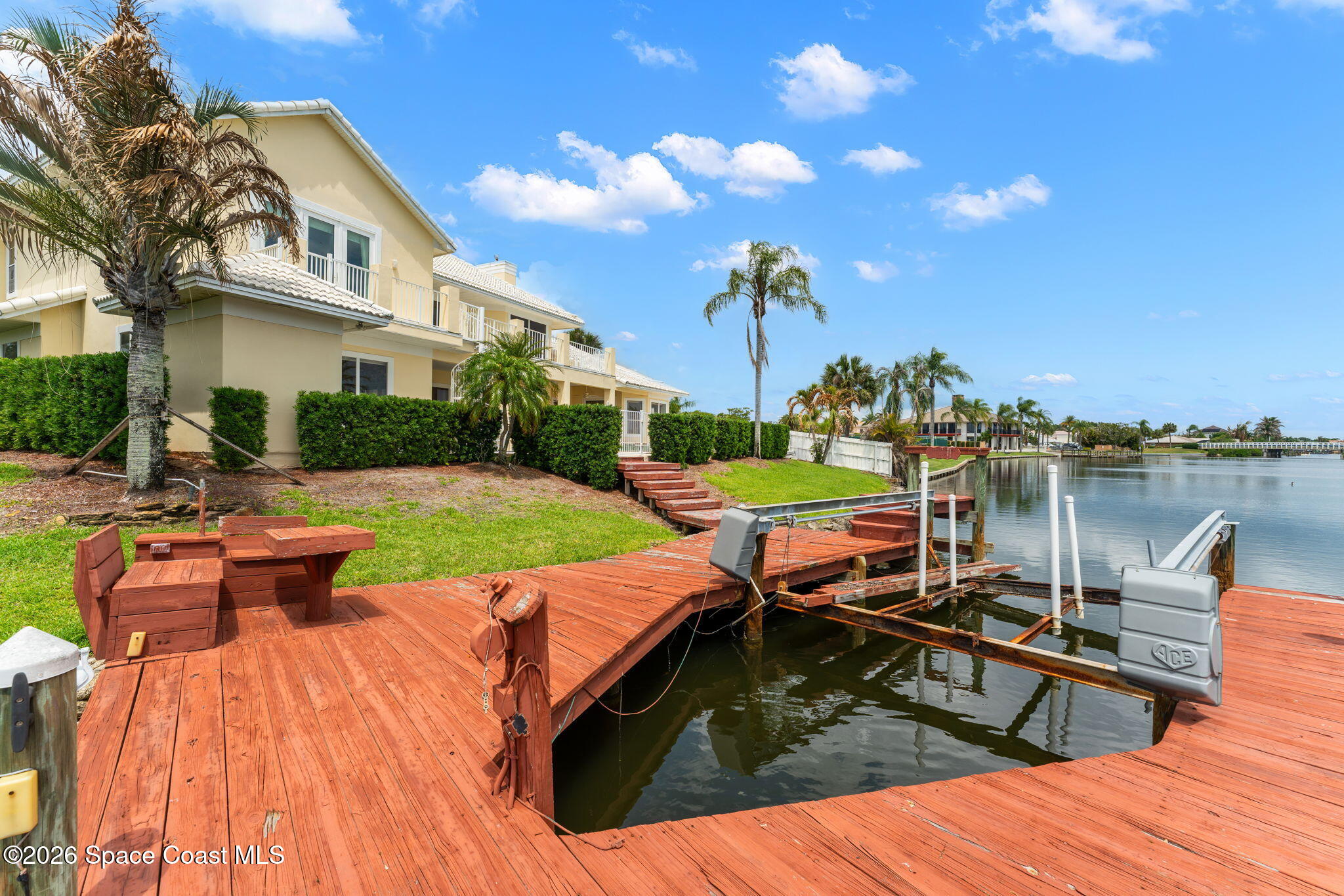 755 Loggerhead Island Way