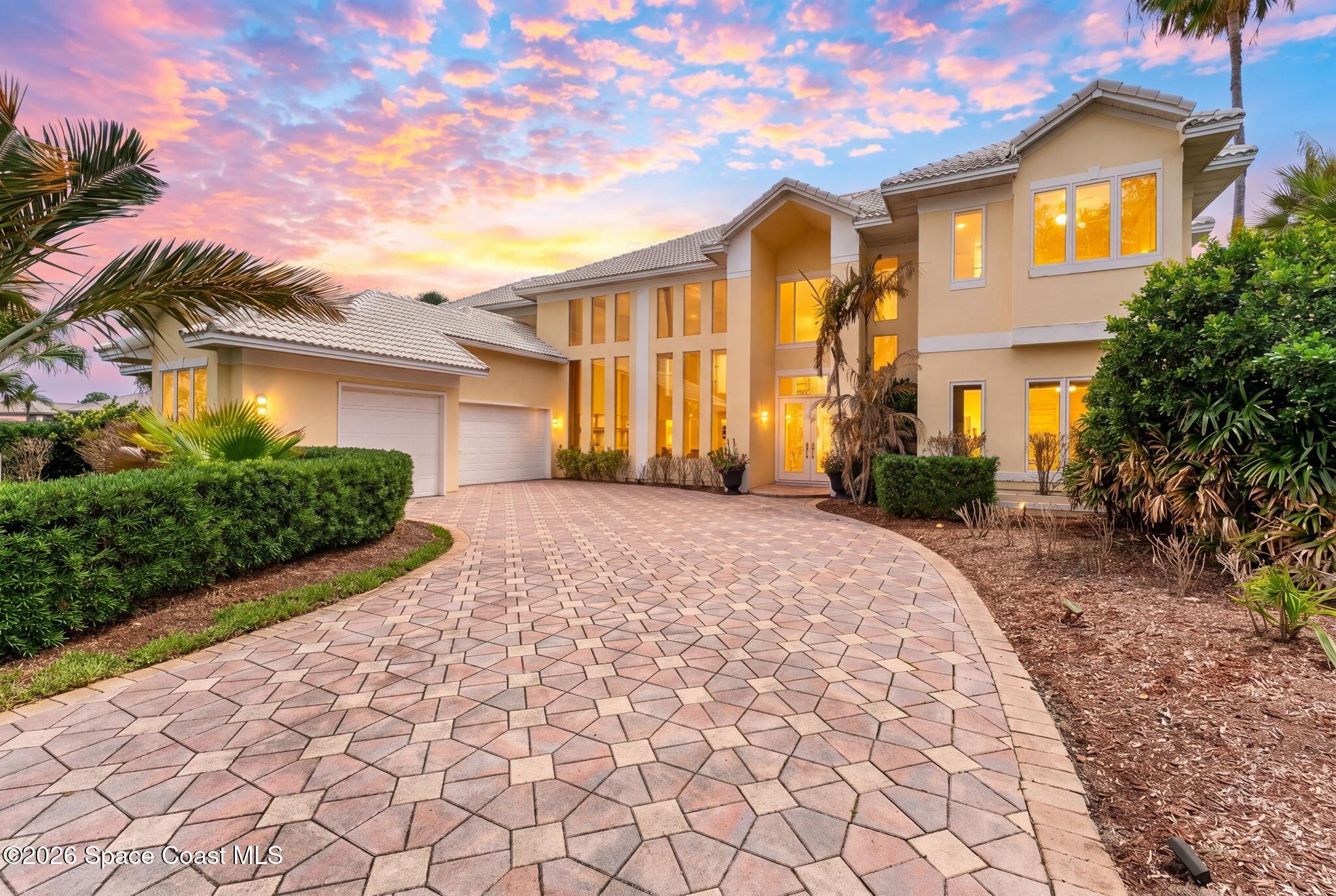 755 Loggerhead Island Way