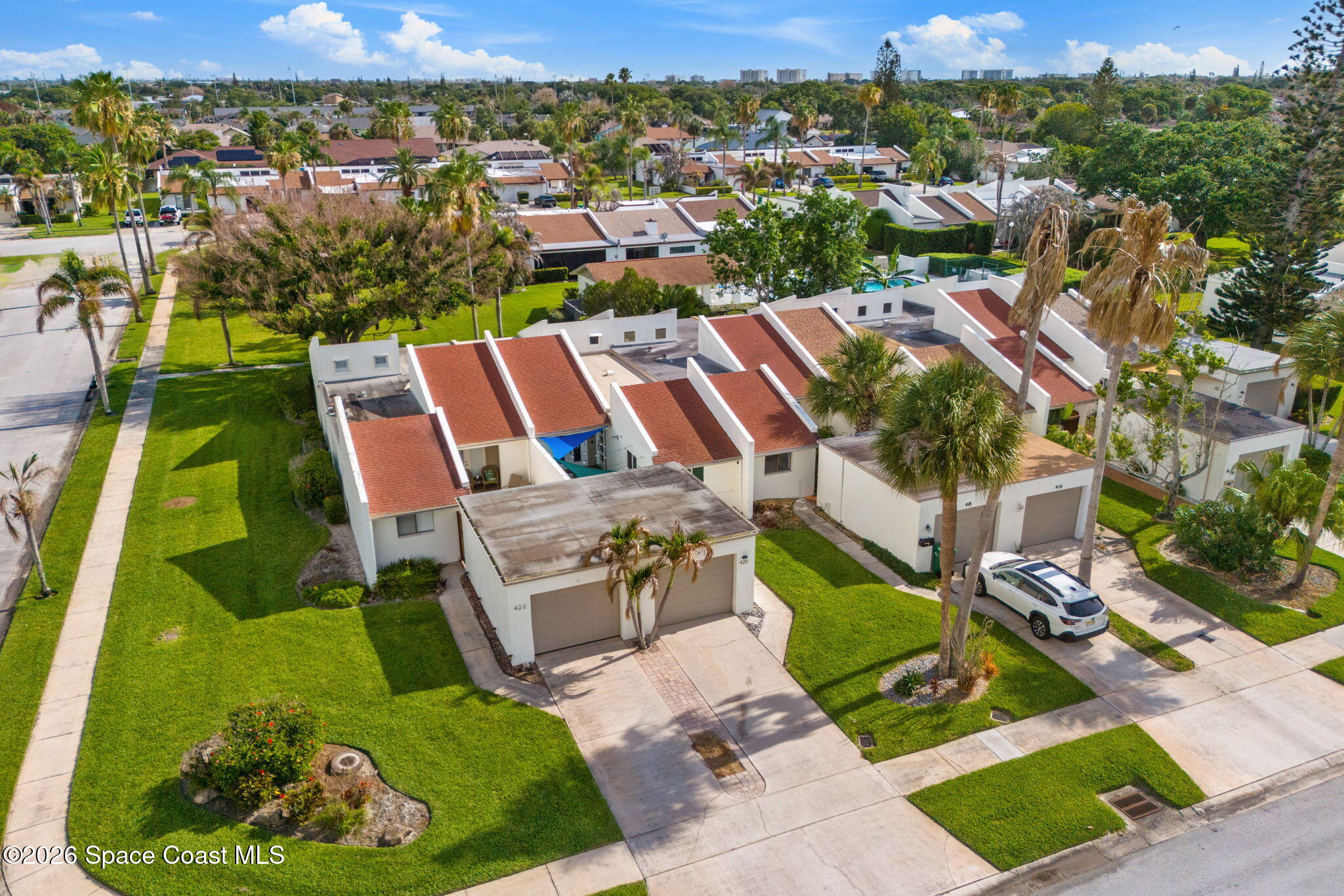 420 Hawthorne Court