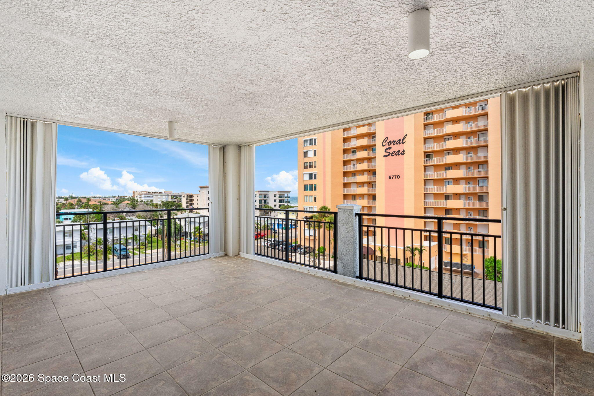 410 Hayes Avenue 402