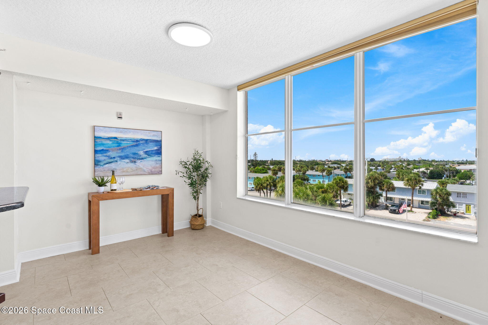 410 Hayes Avenue 402