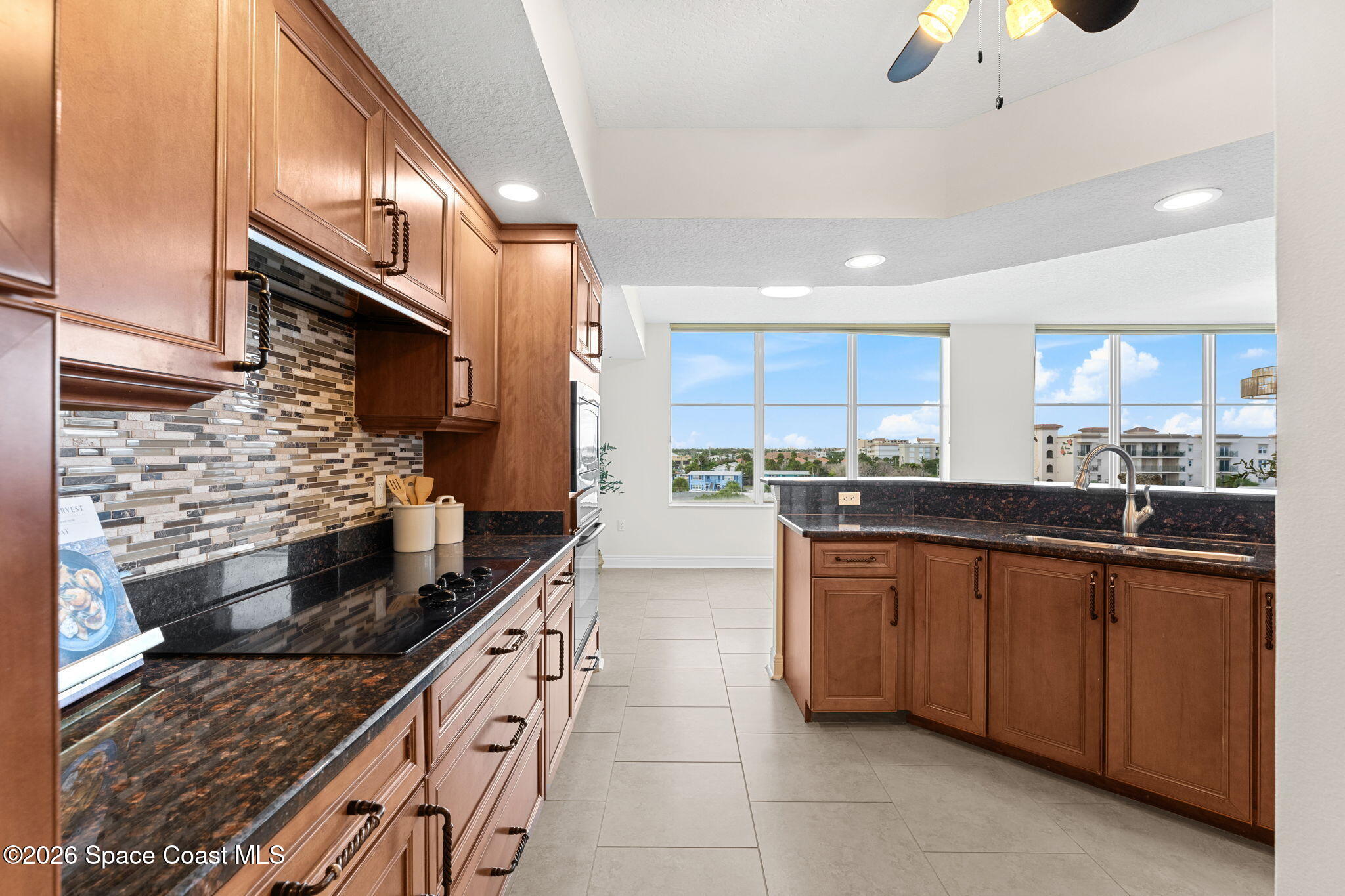 410 Hayes Avenue 402