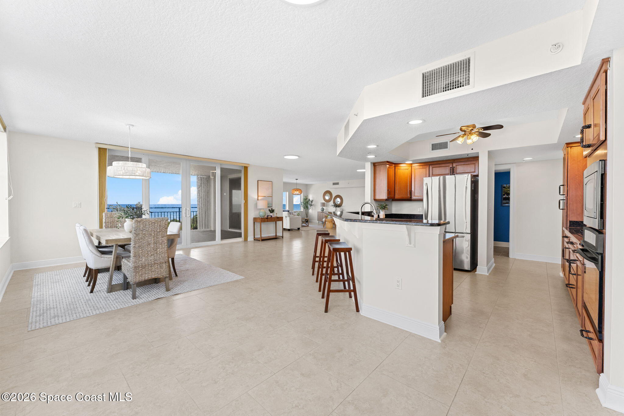 410 Hayes Avenue 402