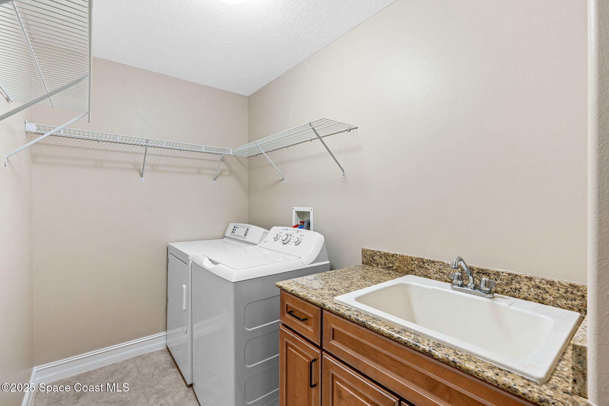 3205 S Washington Avenue 301b