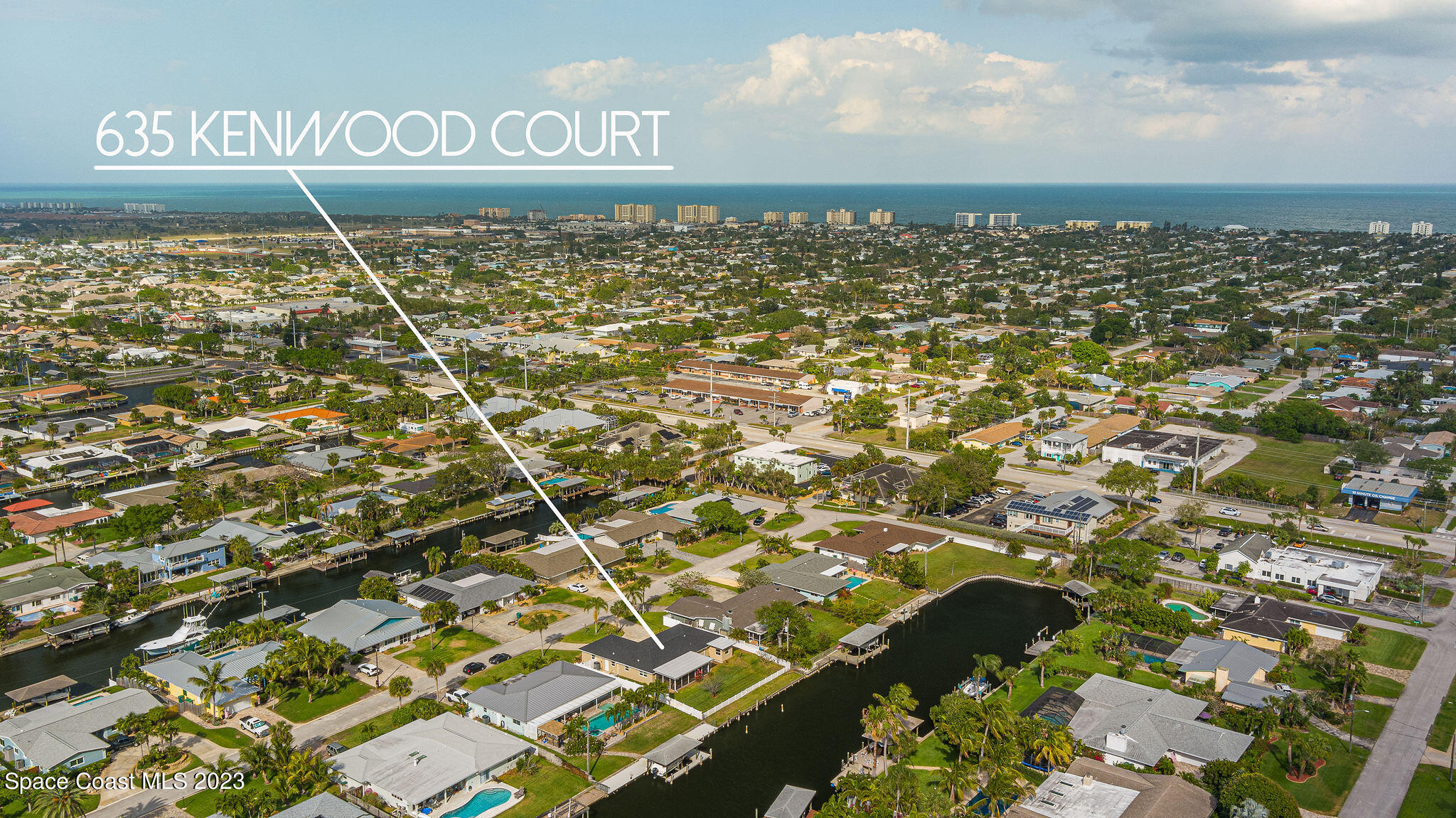 635 Kenwood Court