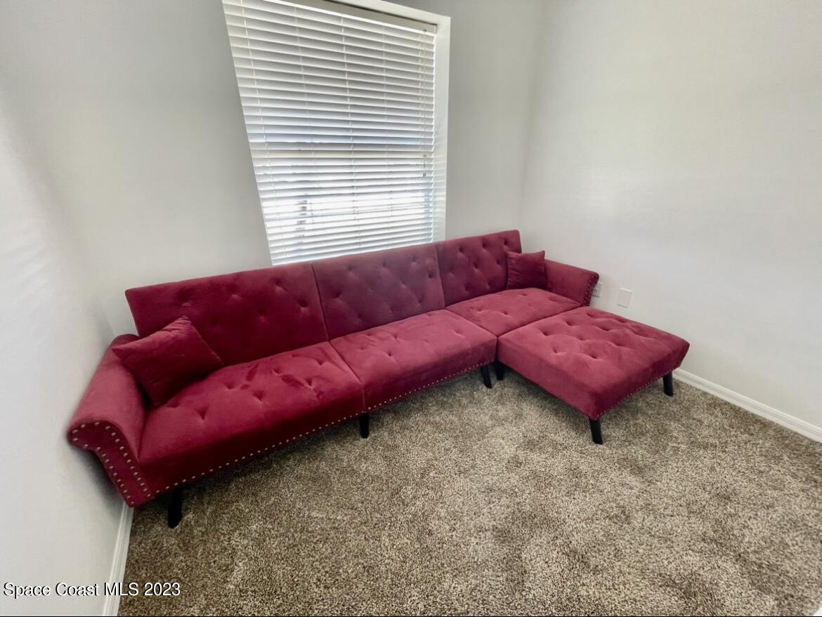 48 Harbor Circle