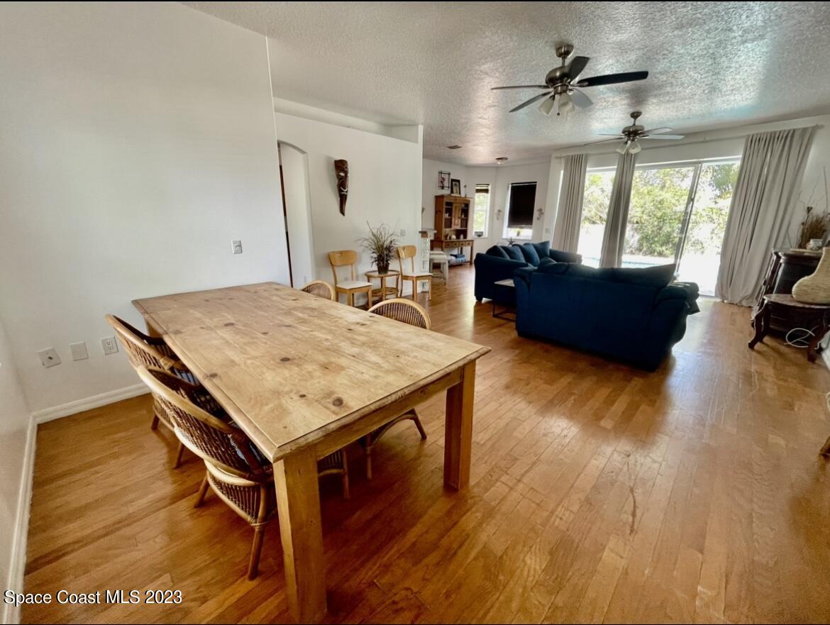 48 Harbor Circle