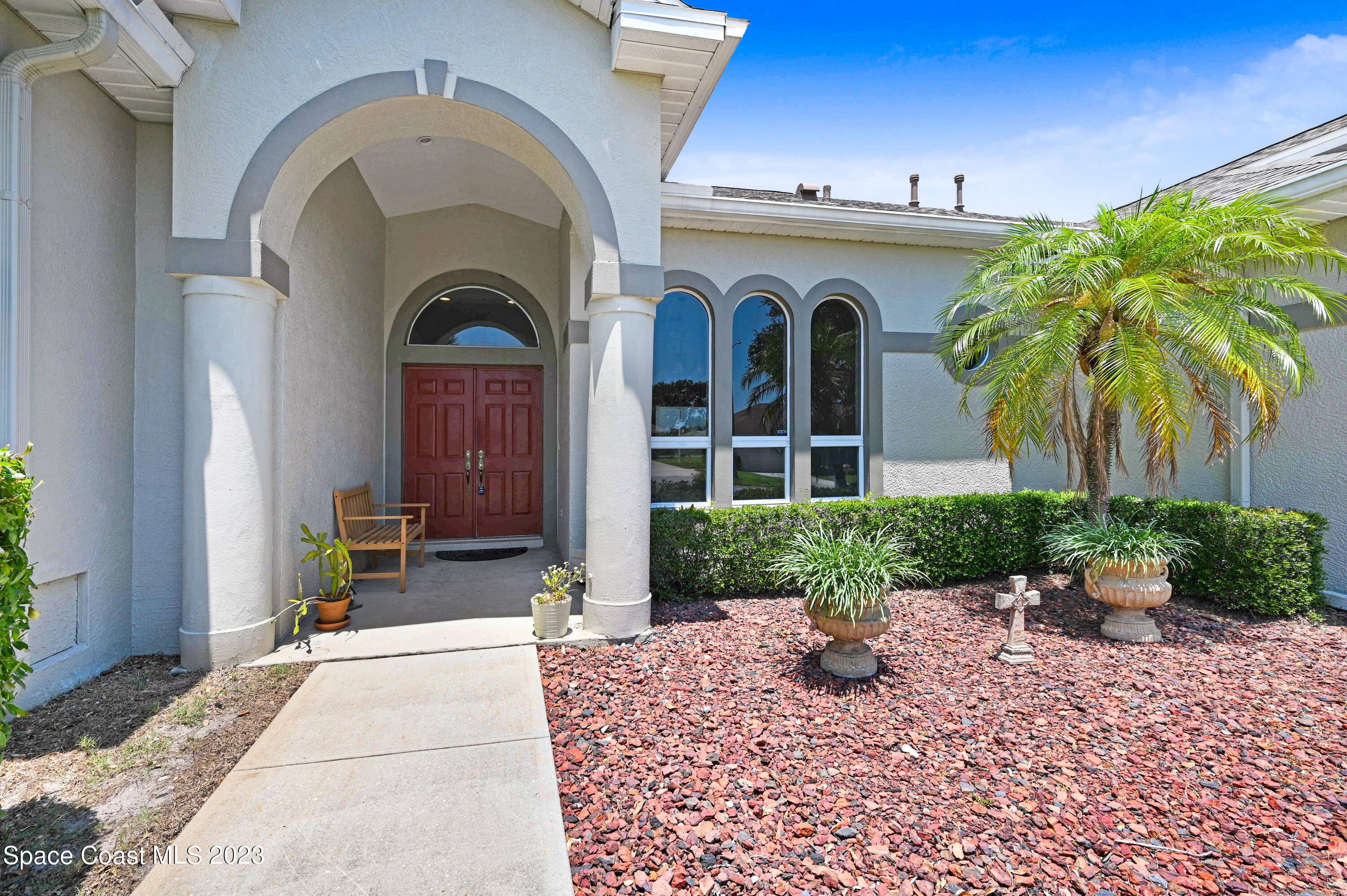 408 Vizcaya Court