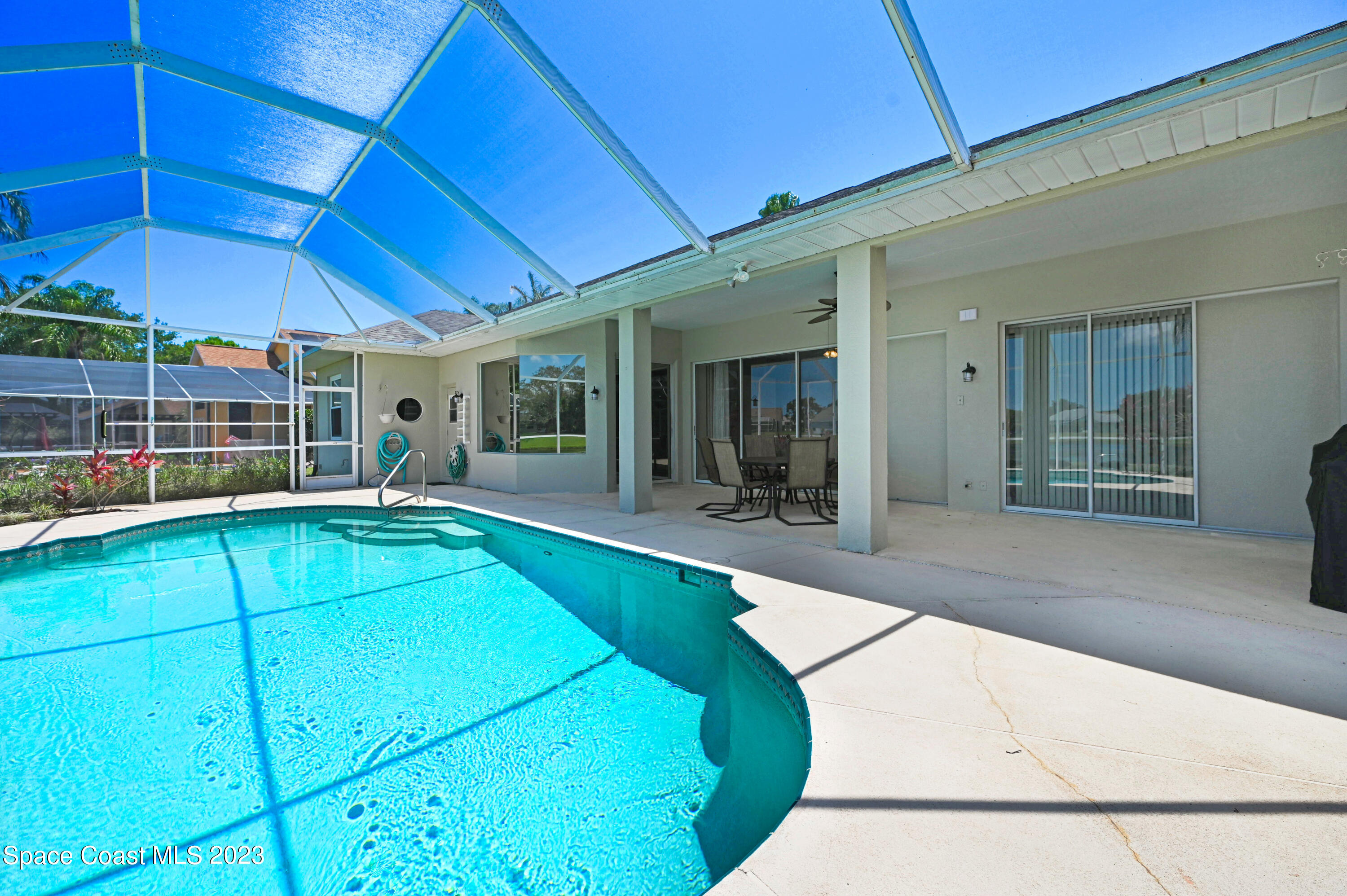 408 Vizcaya Court