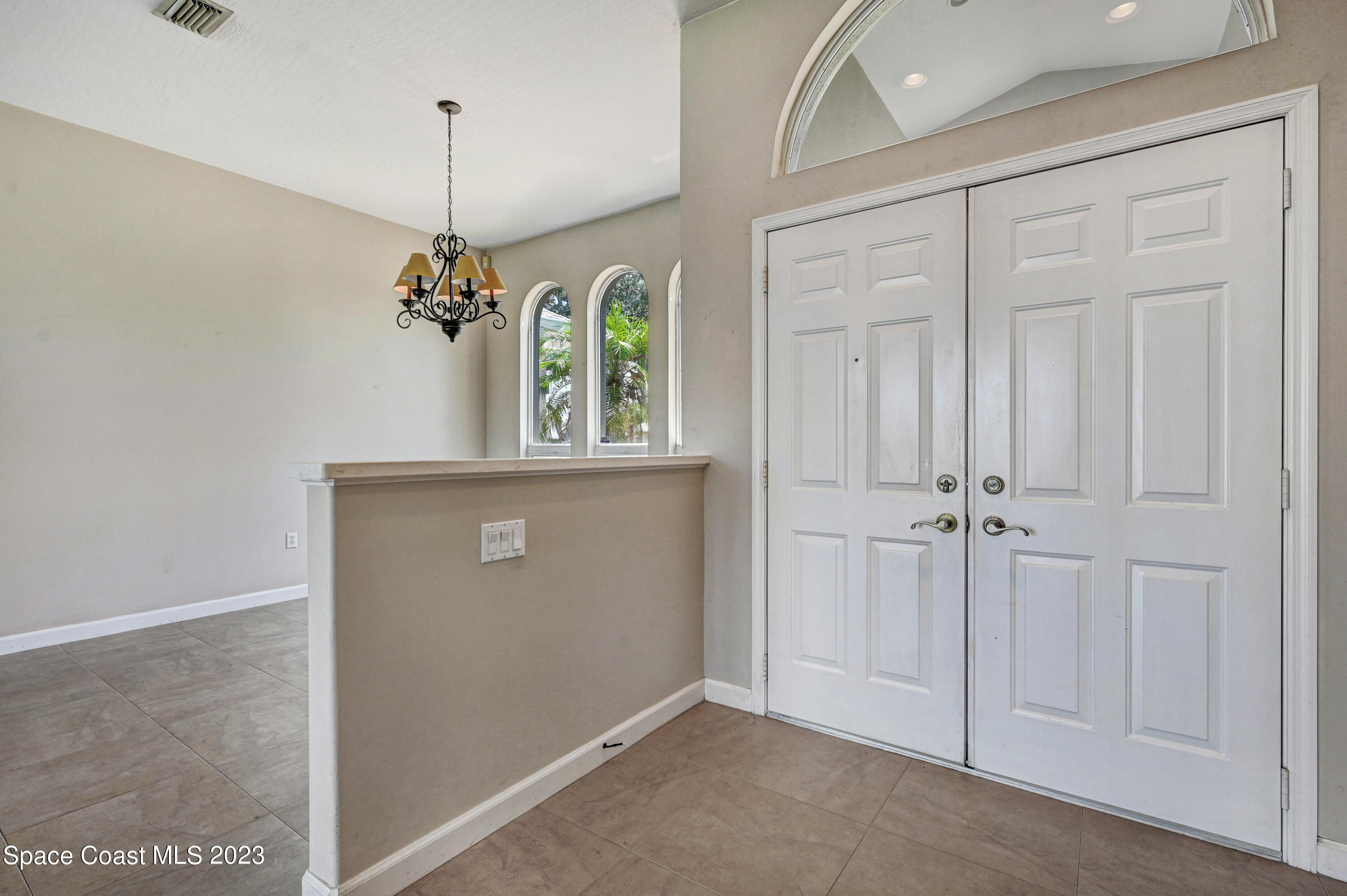 408 Vizcaya Court