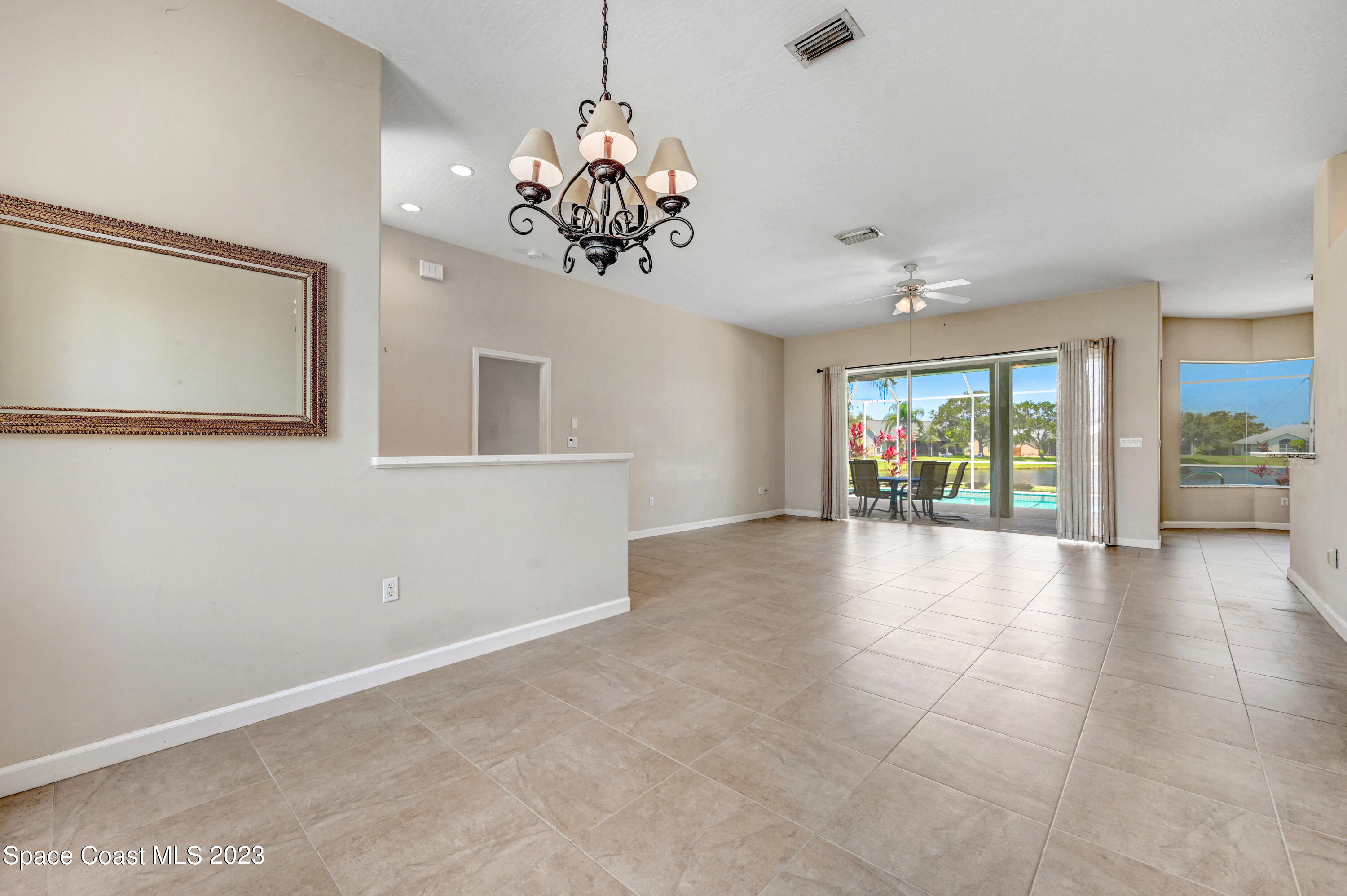 408 Vizcaya Court
