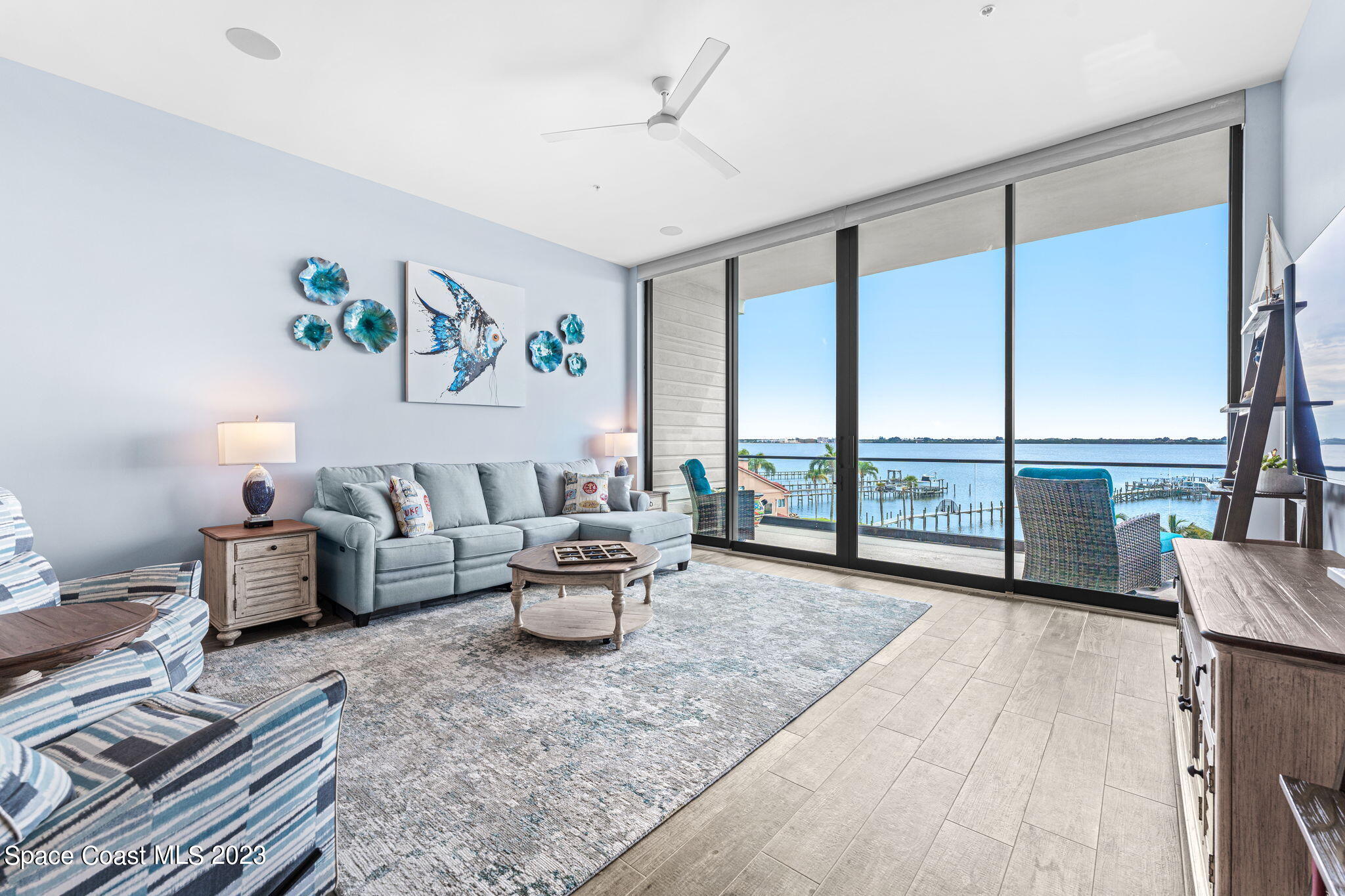 205 Strand Drive, 404