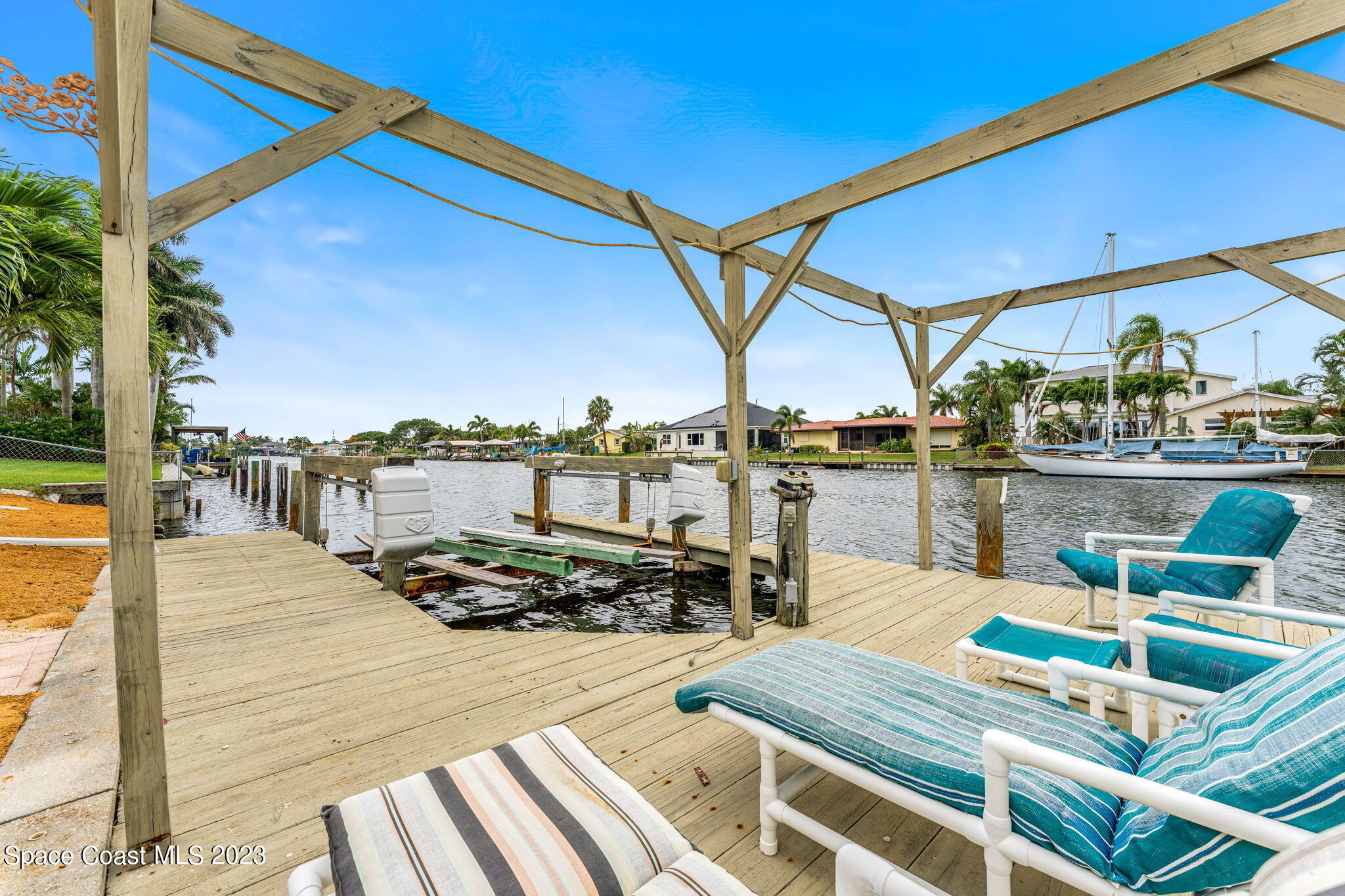 427 Aruba Court