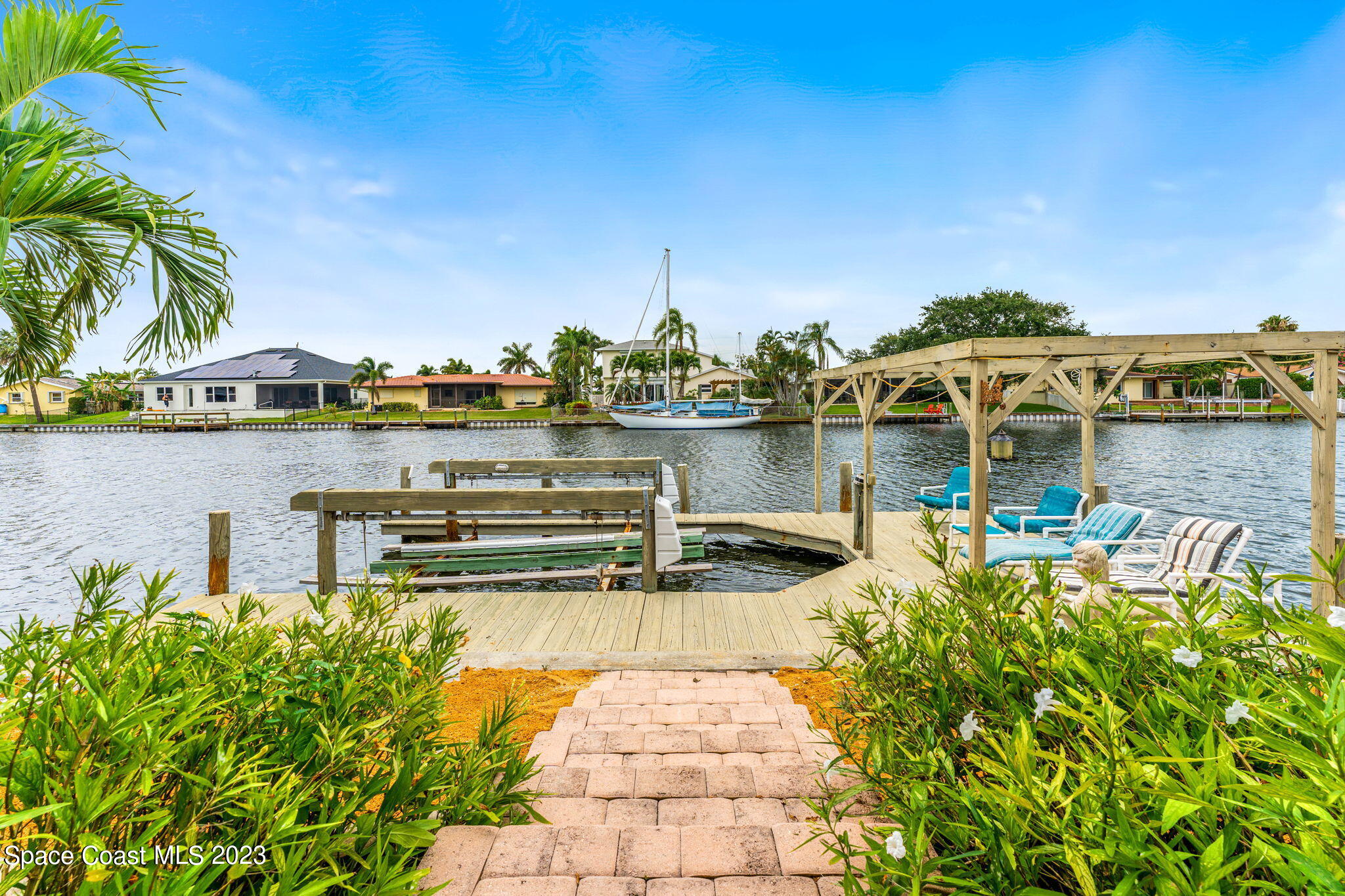 427 Aruba Court