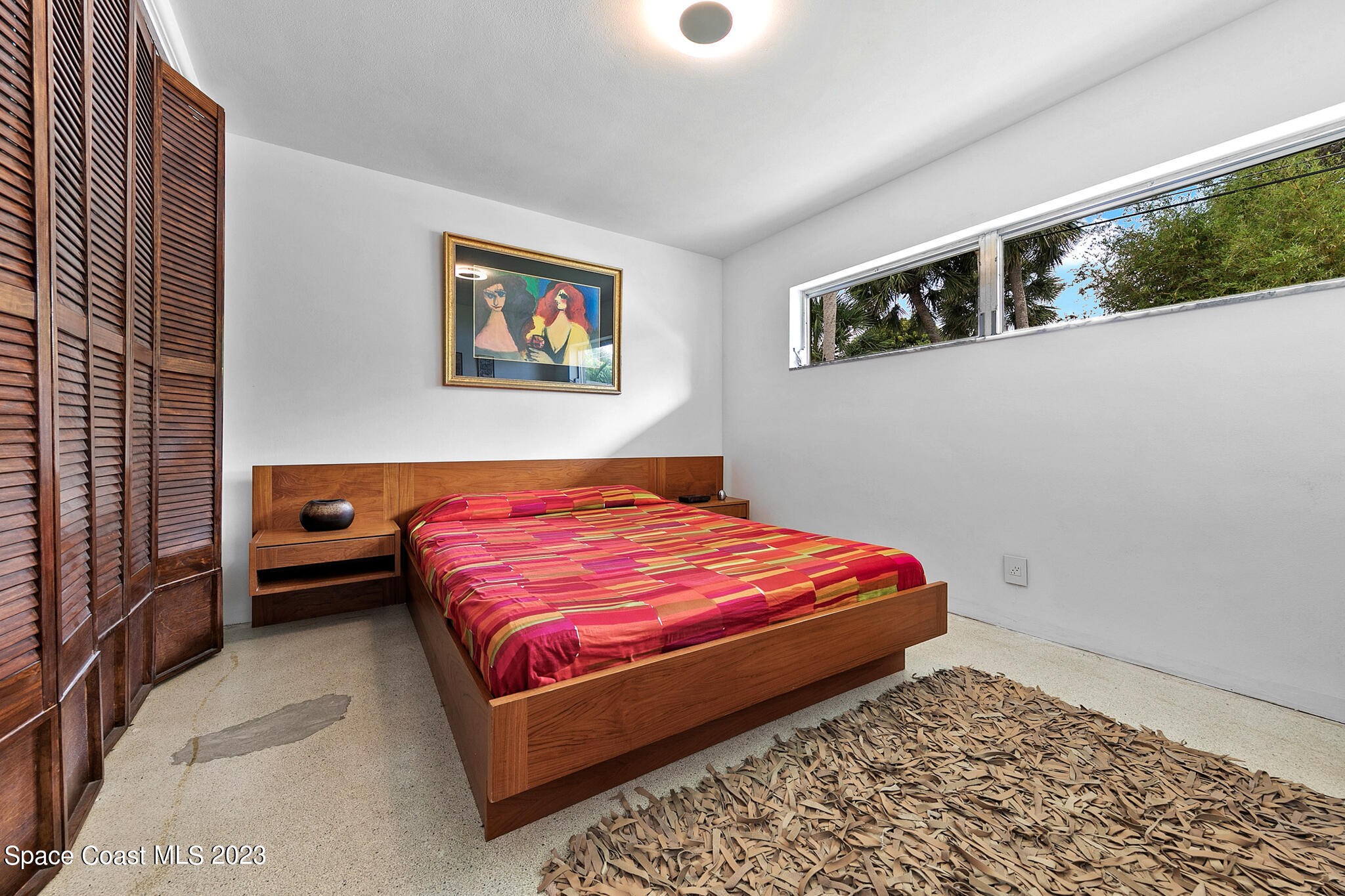 598 Seabreeze Drive