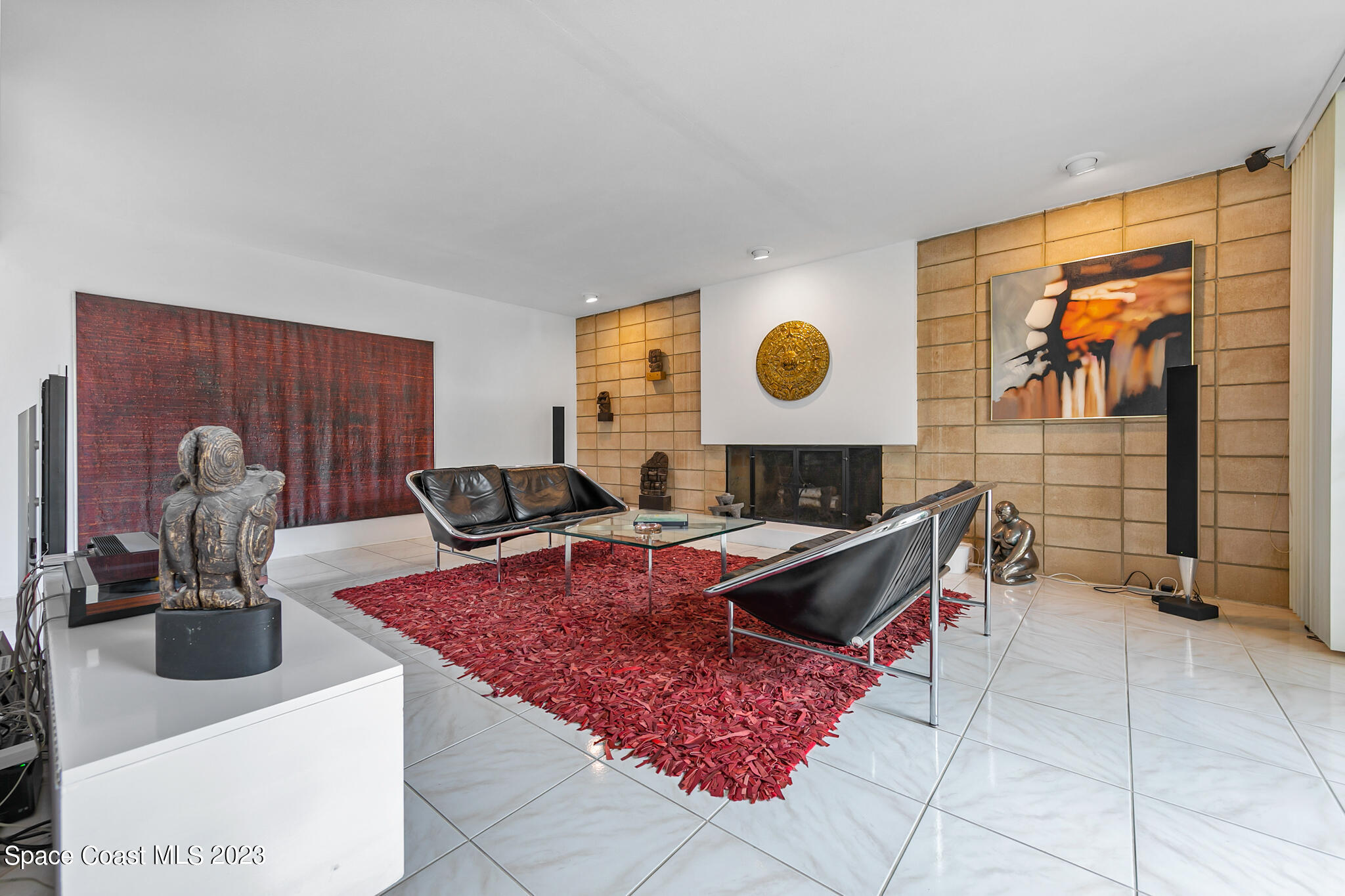 598 Seabreeze Drive