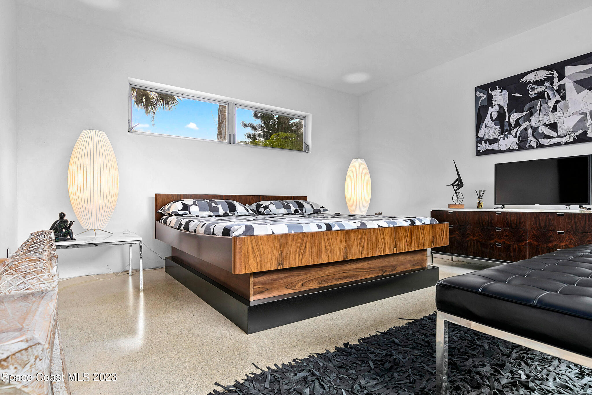 598 Seabreeze Drive