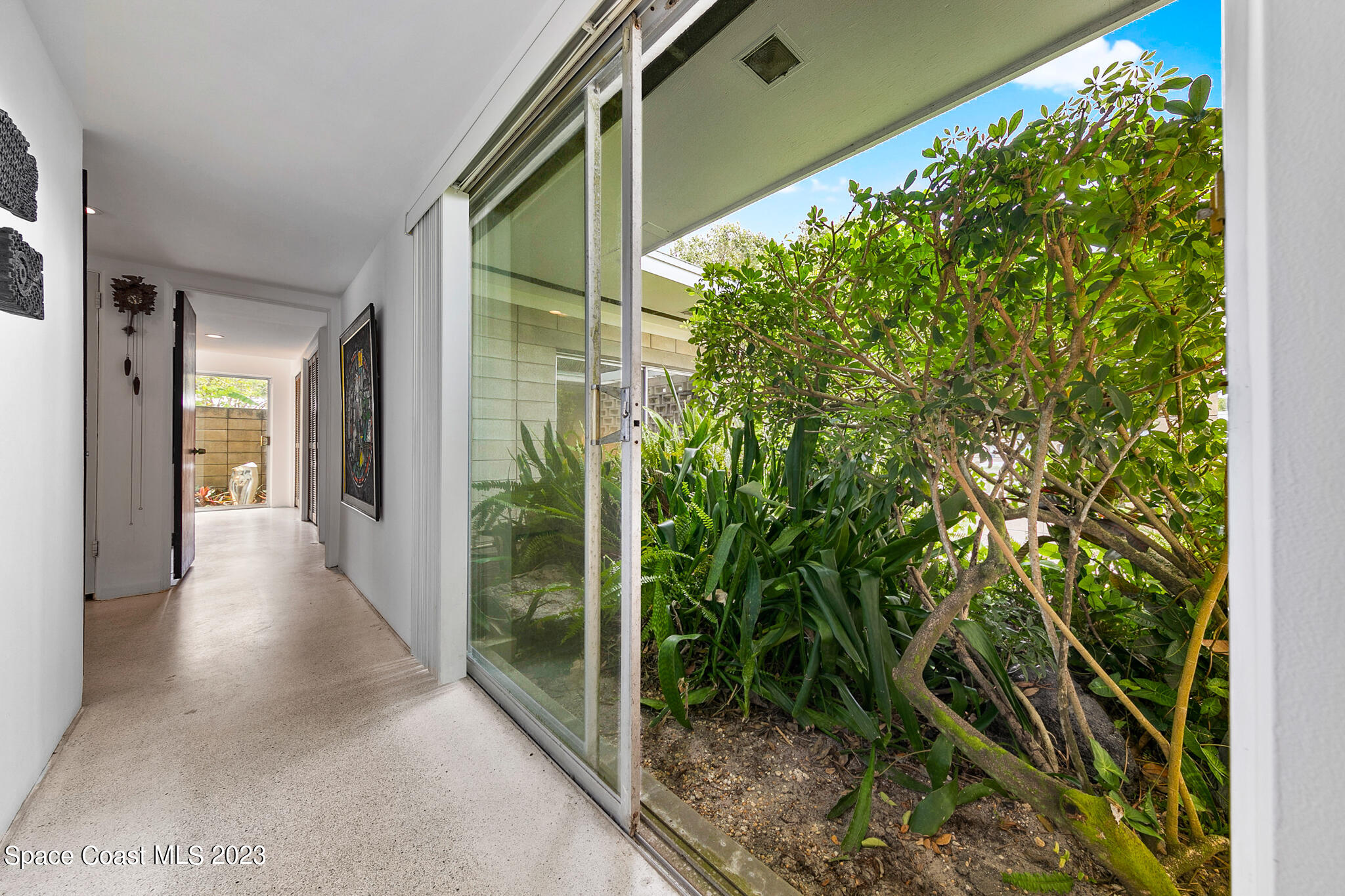 598 Seabreeze Drive