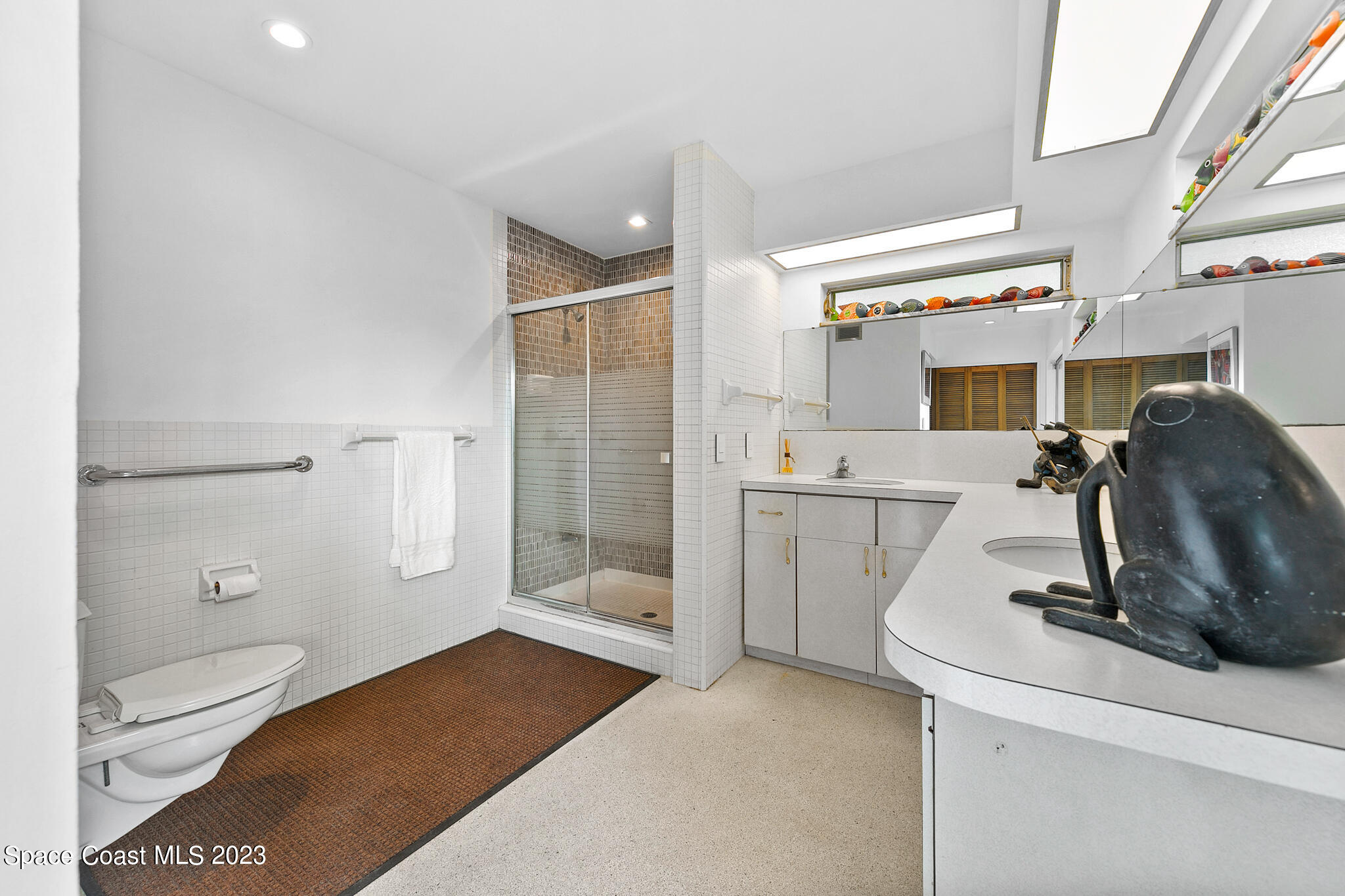 598 Seabreeze Drive