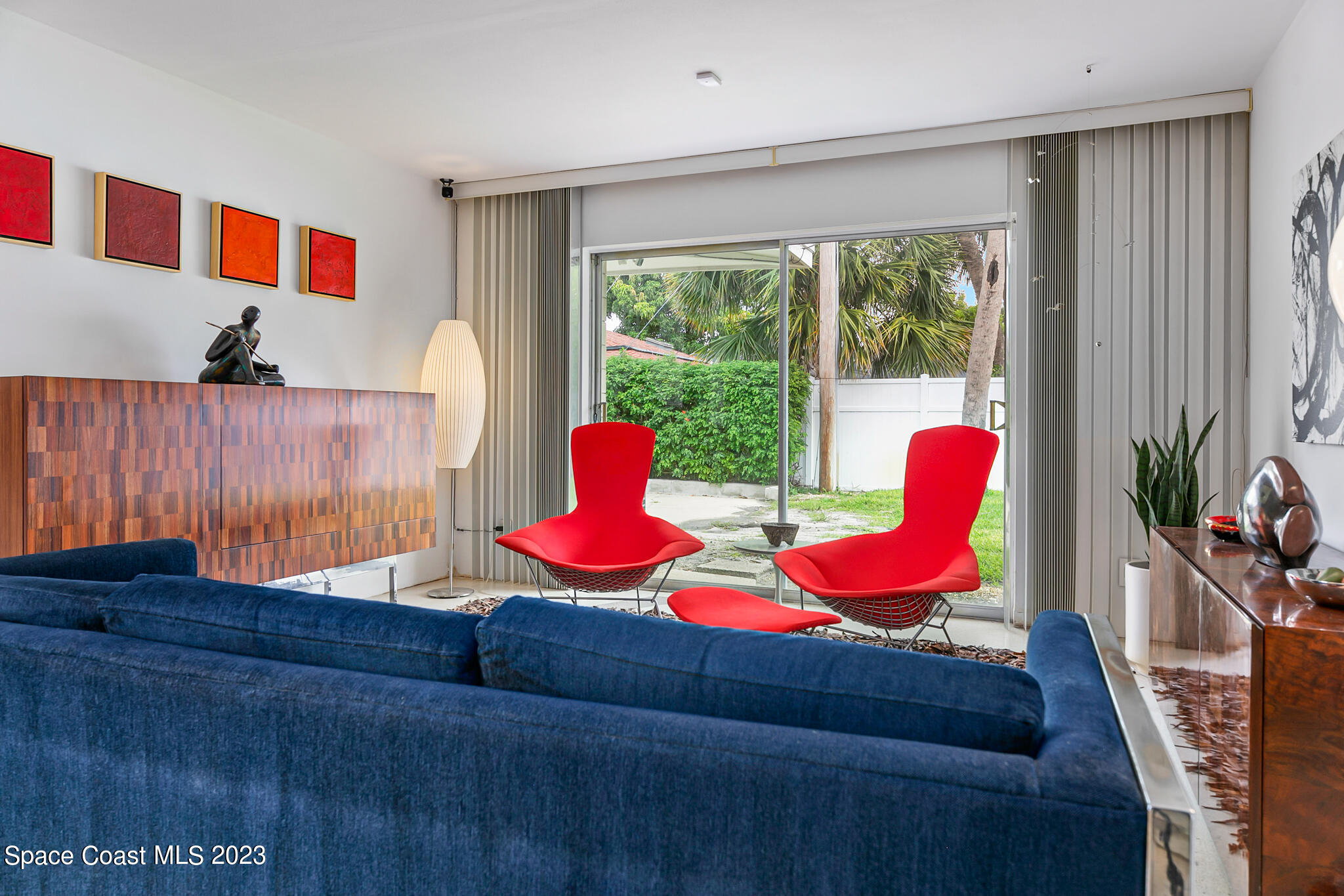 598 Seabreeze Drive