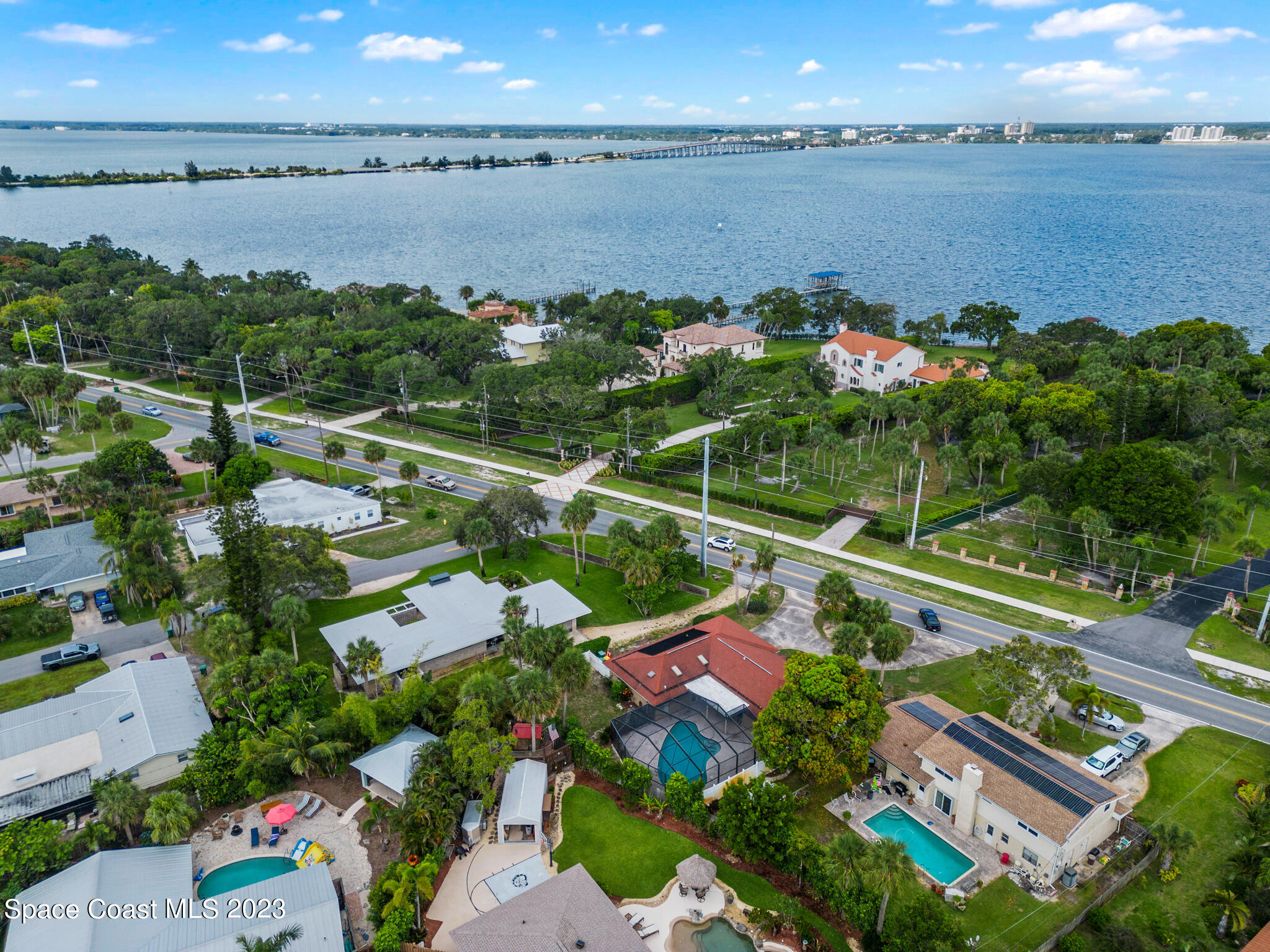 598 Seabreeze Drive