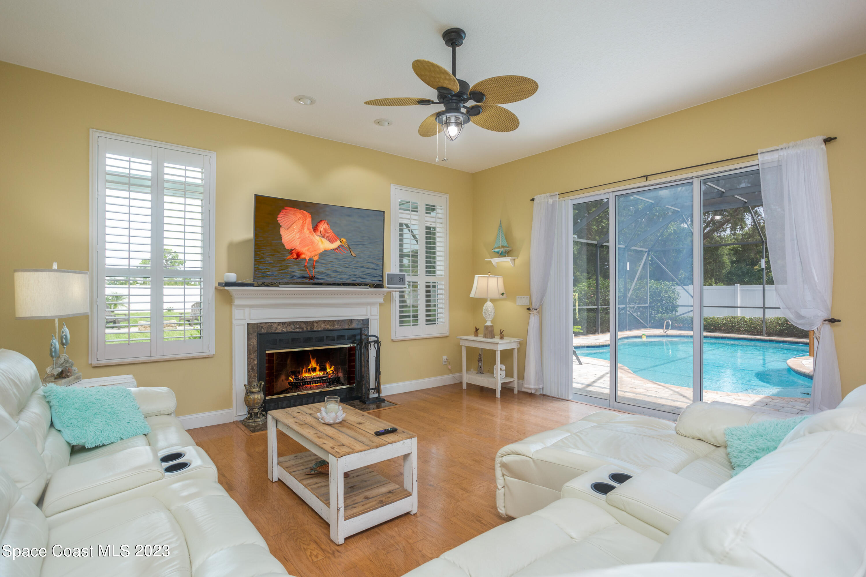 850 Maple Ridge Drive